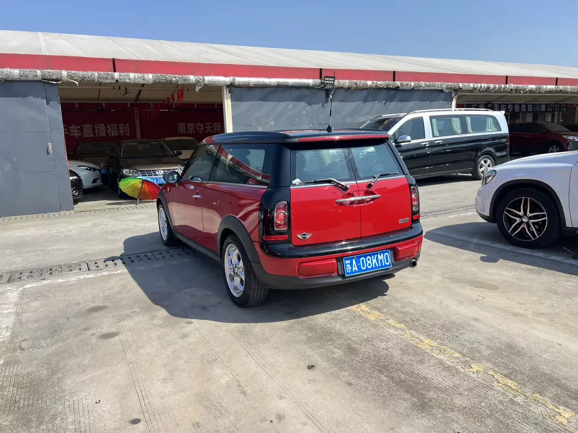 MINI CLUBMAN