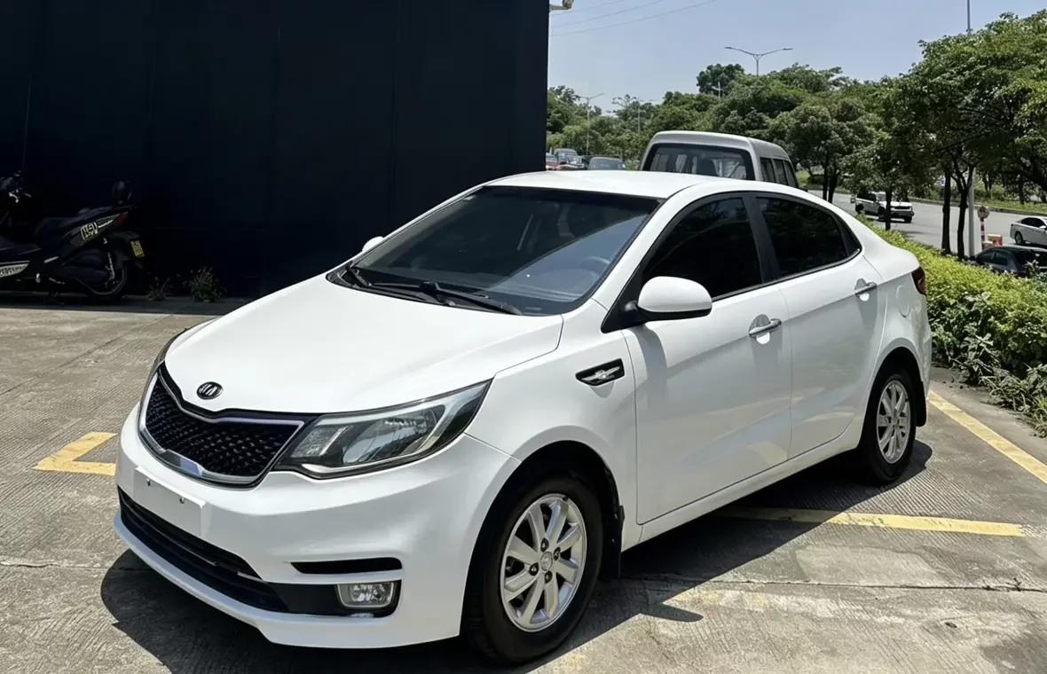 Kia K2