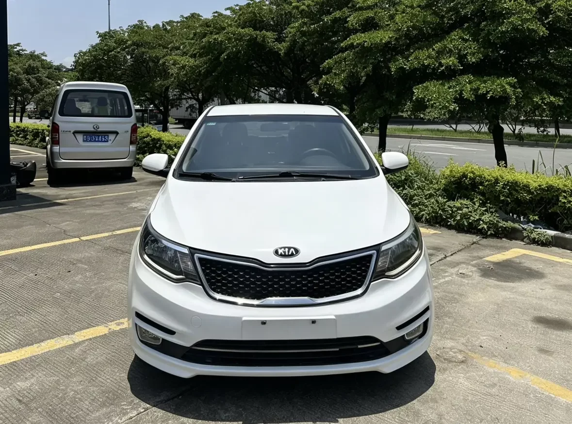 Kia K2