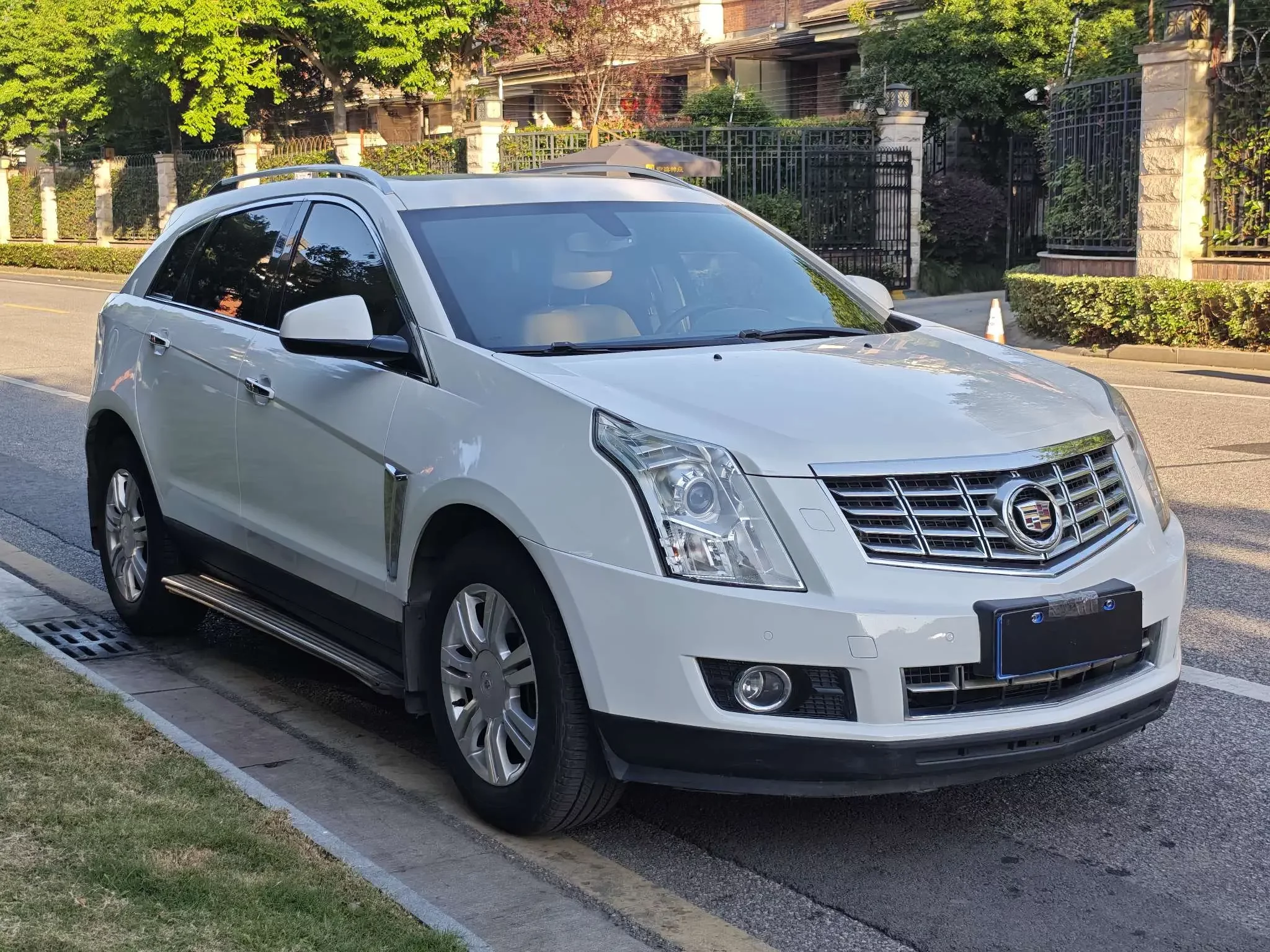 Cadillac SRX