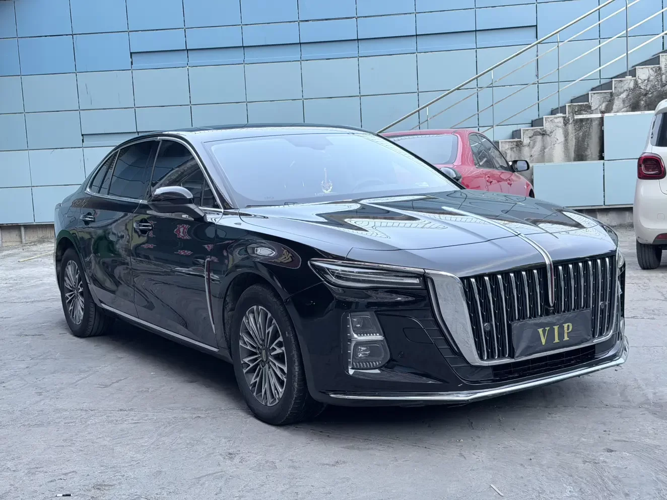 Hongqi H5