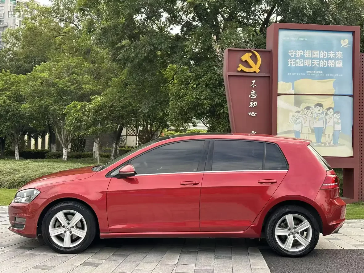 Volkswagen golf