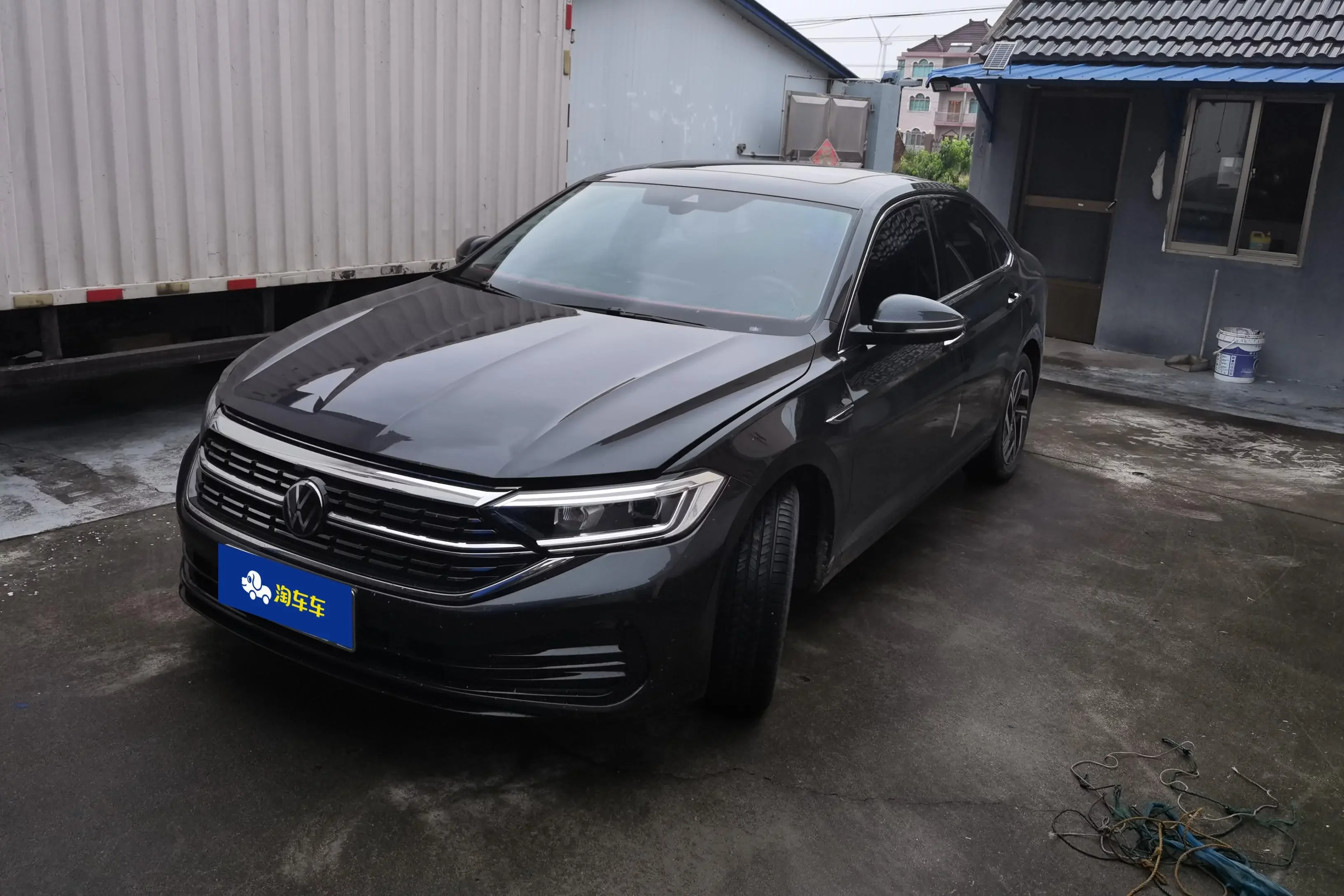 Volkswagen Sagitar