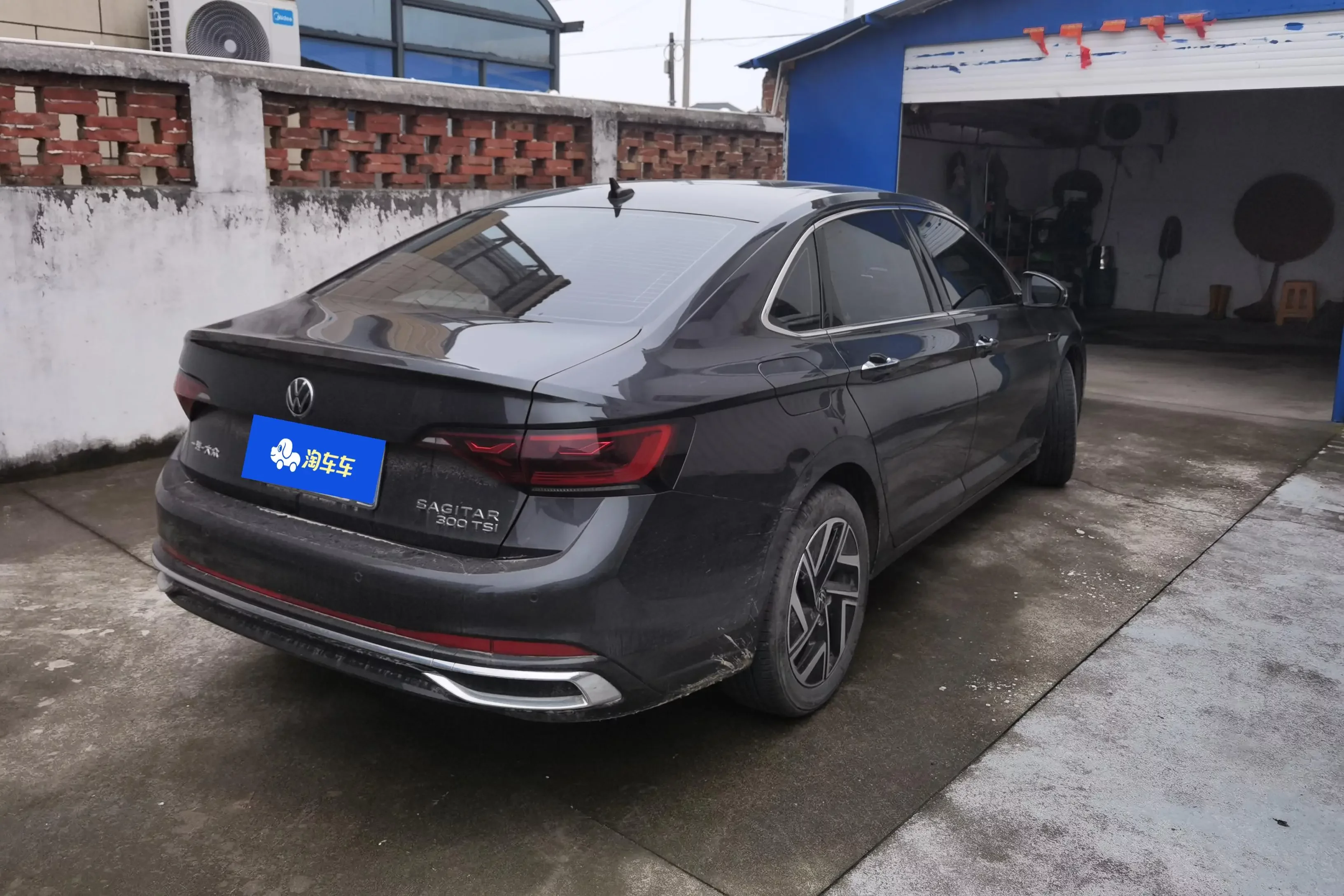 Volkswagen Sagitar