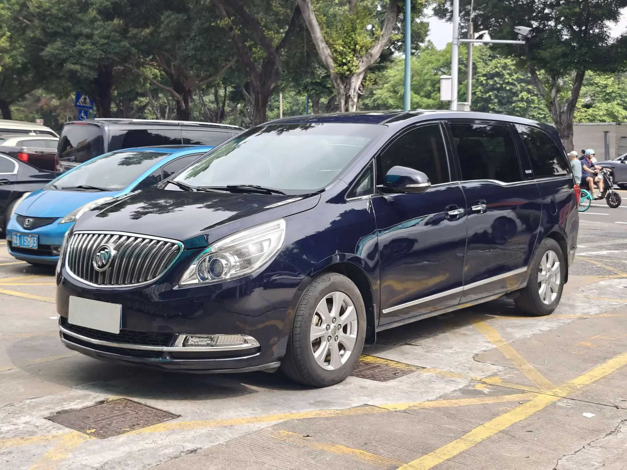 Buick GL8