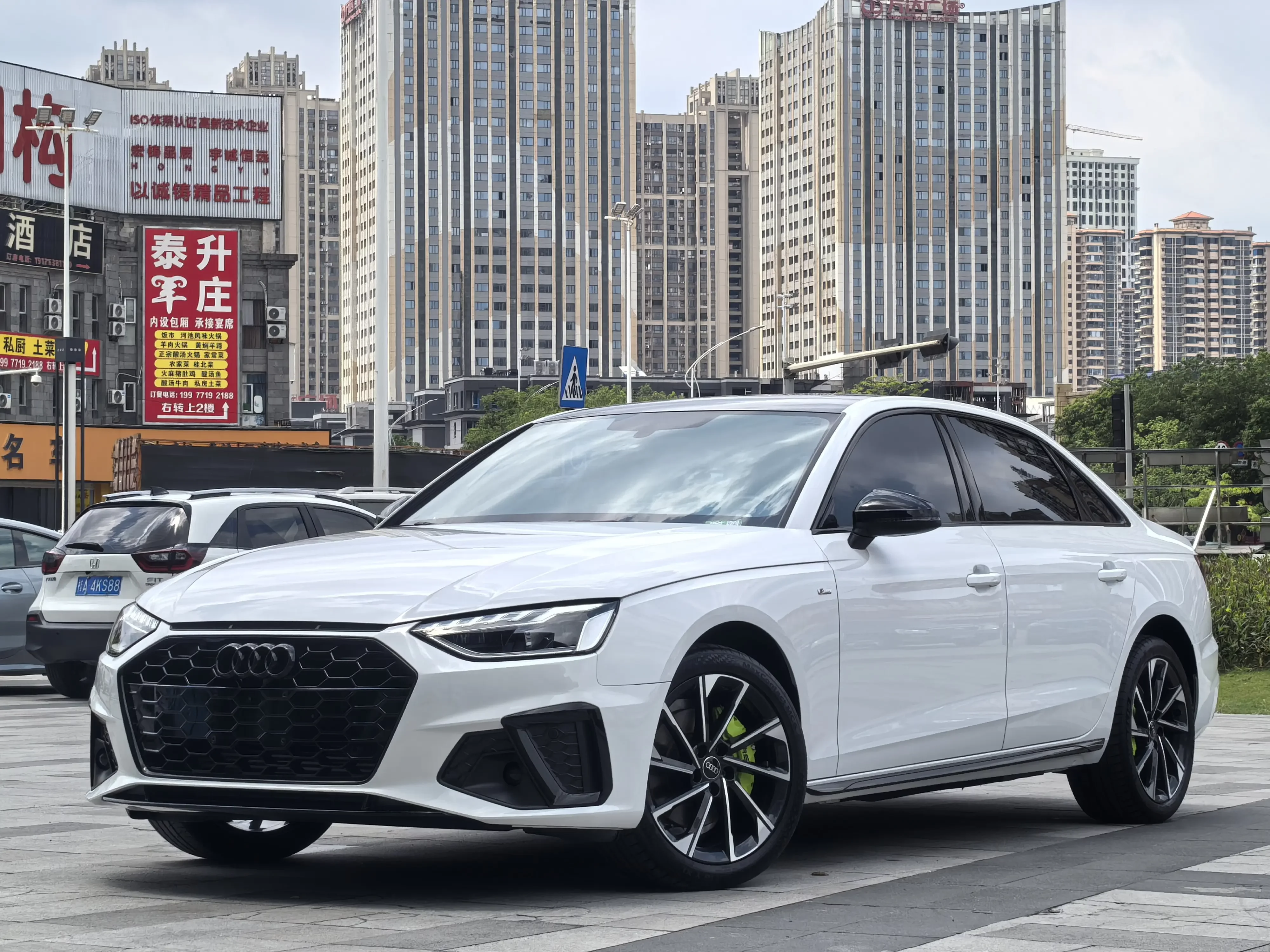 Audi A4L