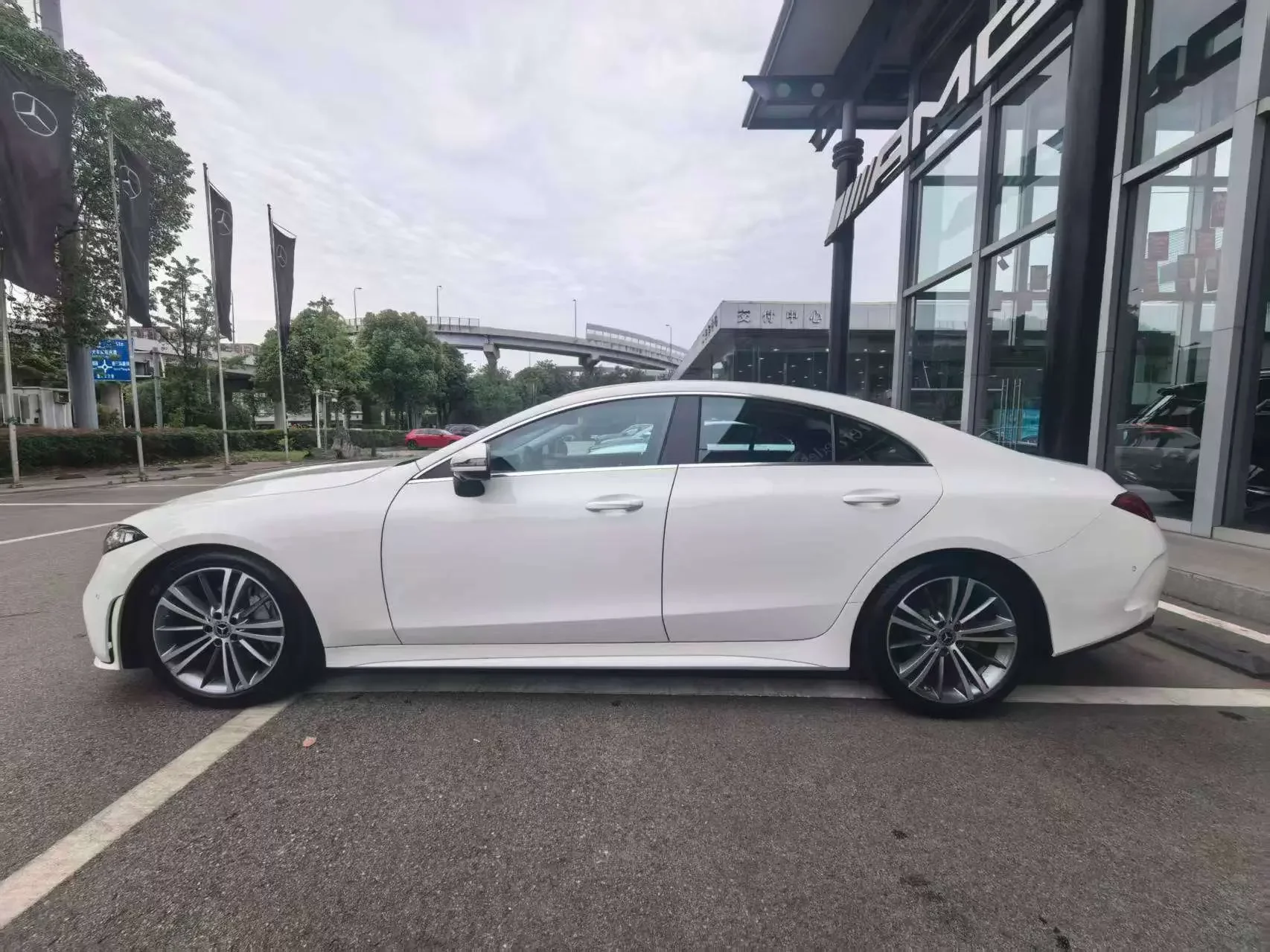 Mercedes-Benz CLS