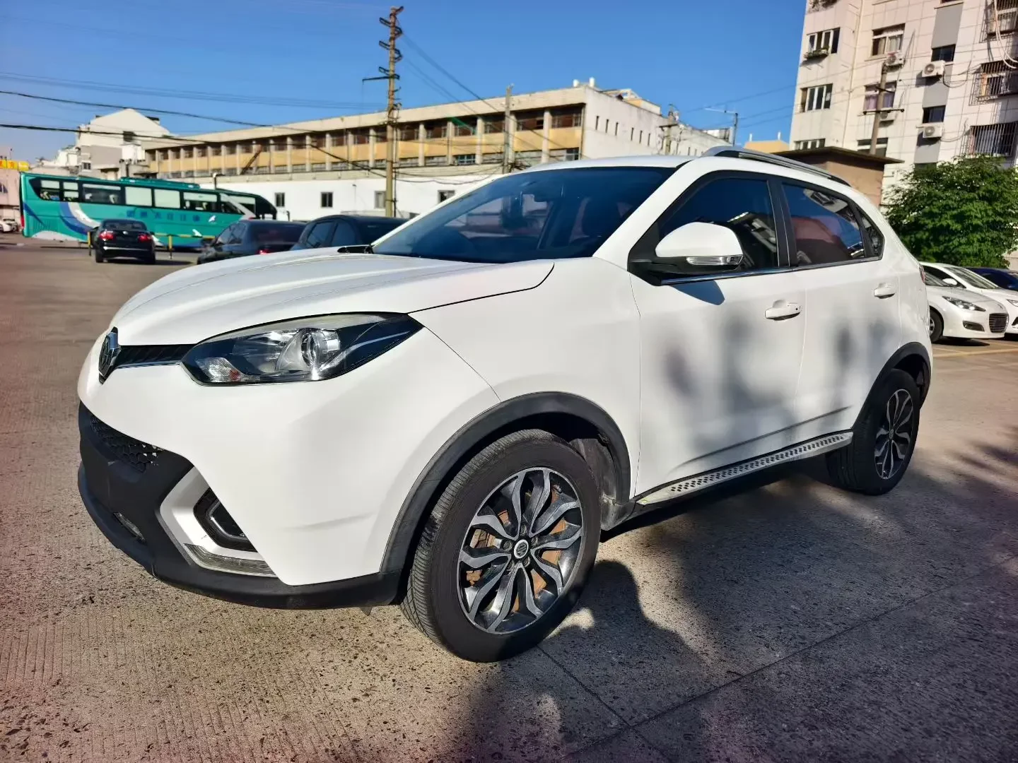 MG Ruiteng