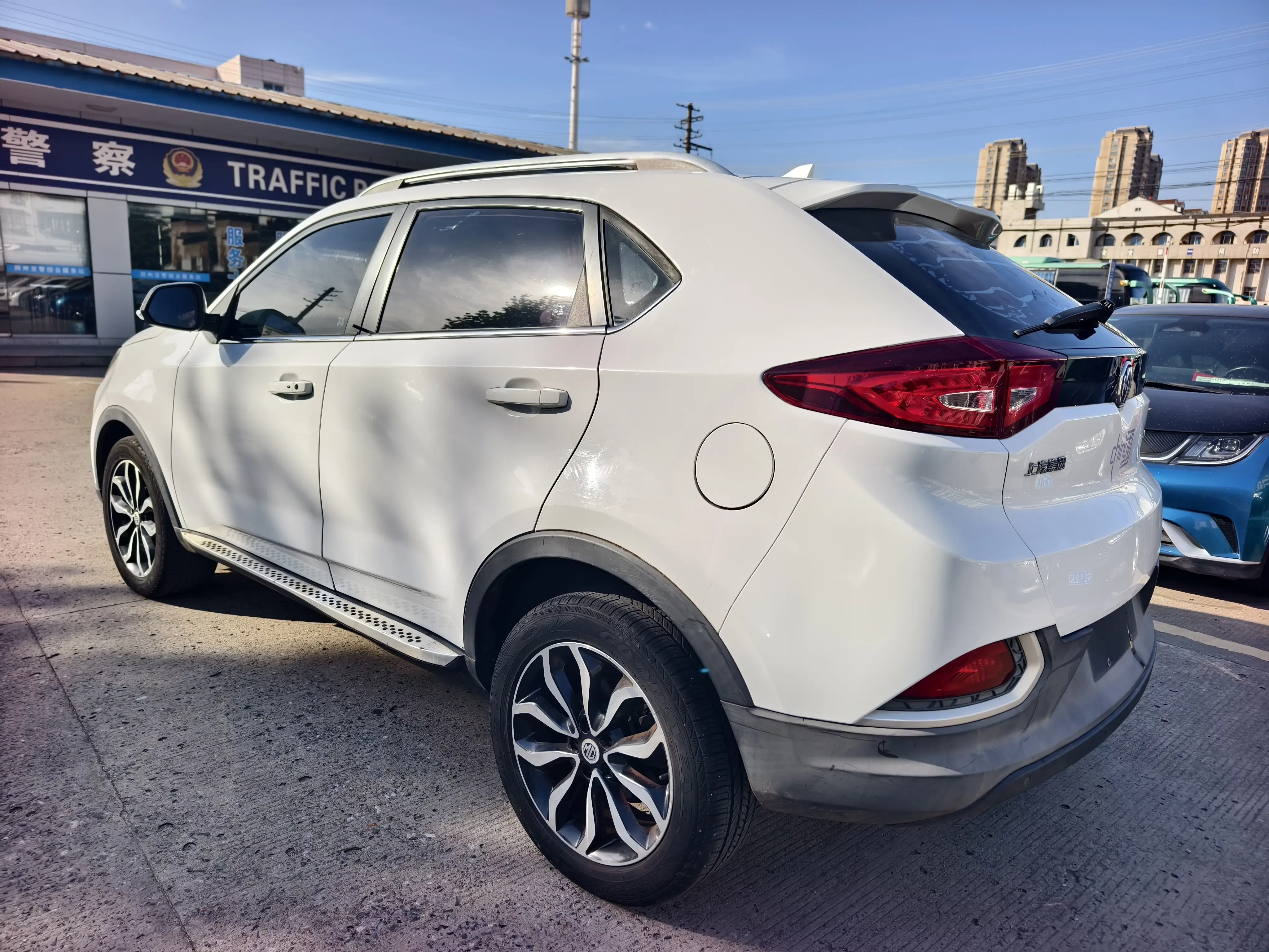 MG Ruiteng