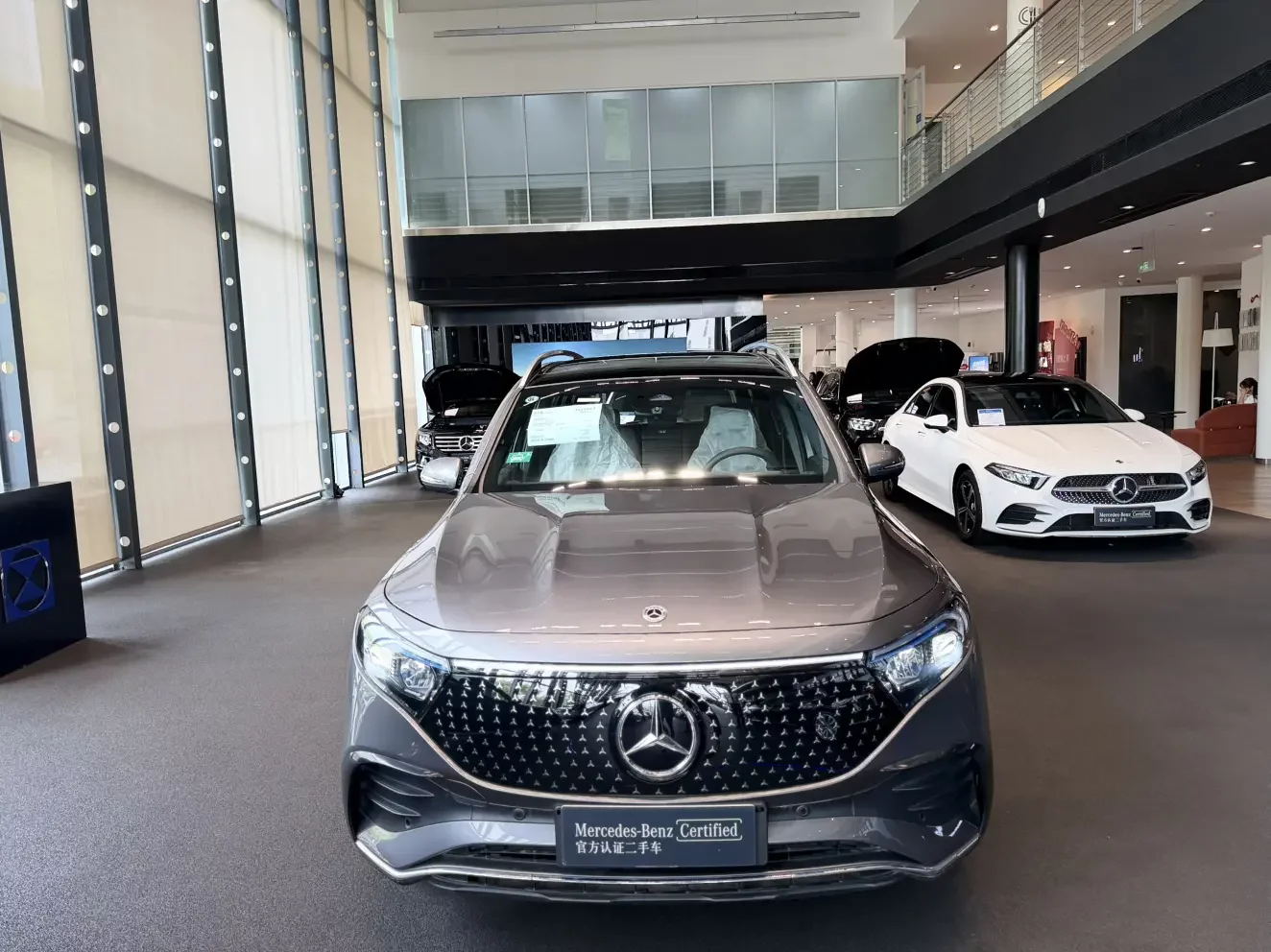 Mercedes-Benz EQB