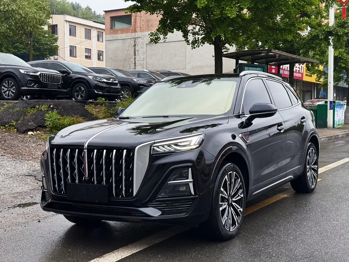 Hongqi HS5