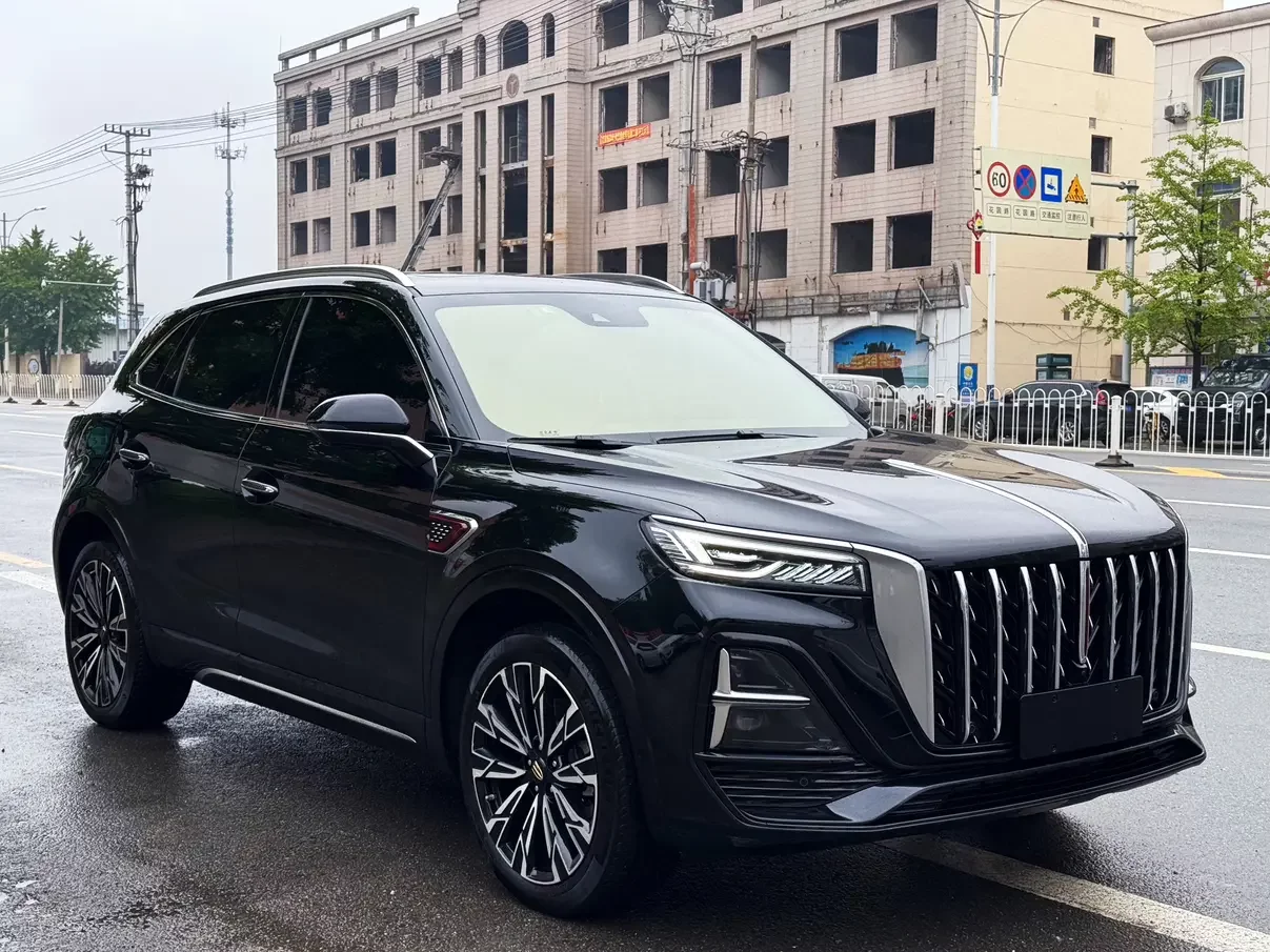 Hongqi HS5