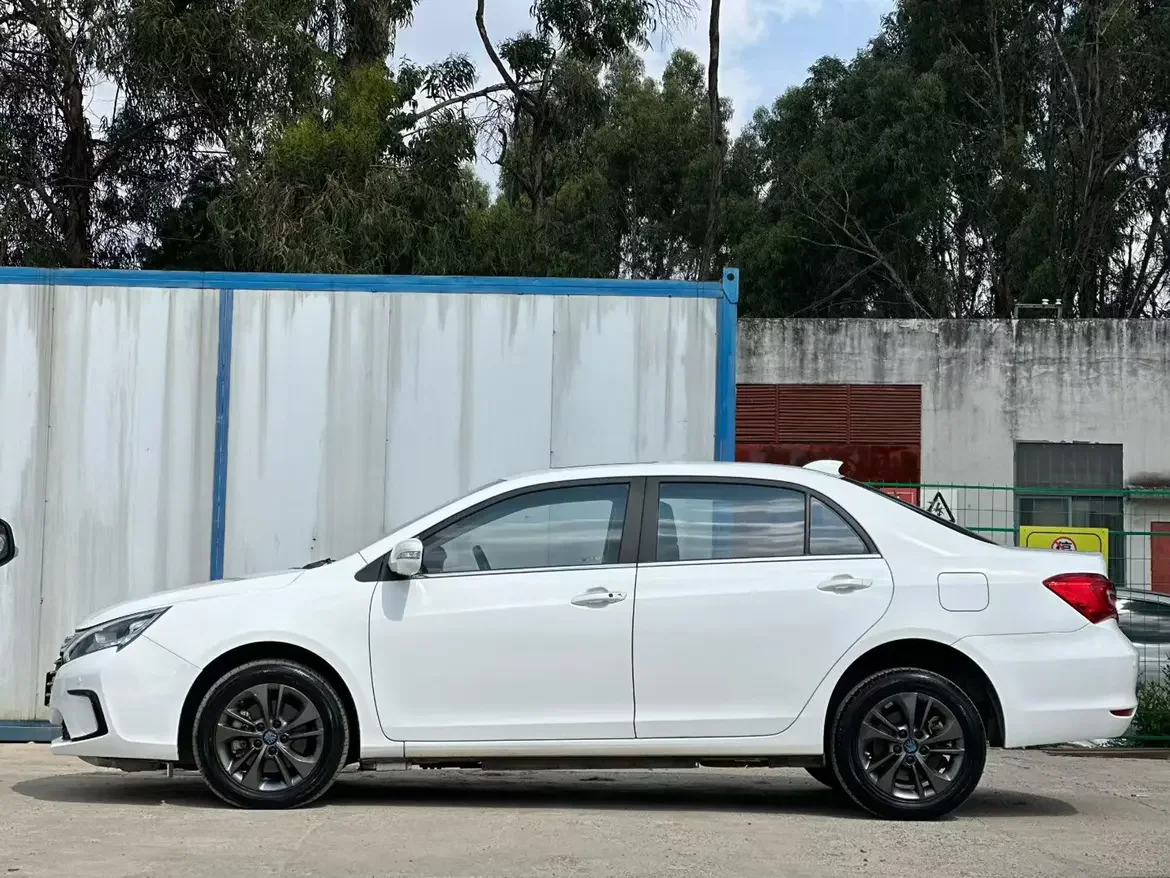 BYD Qin DM