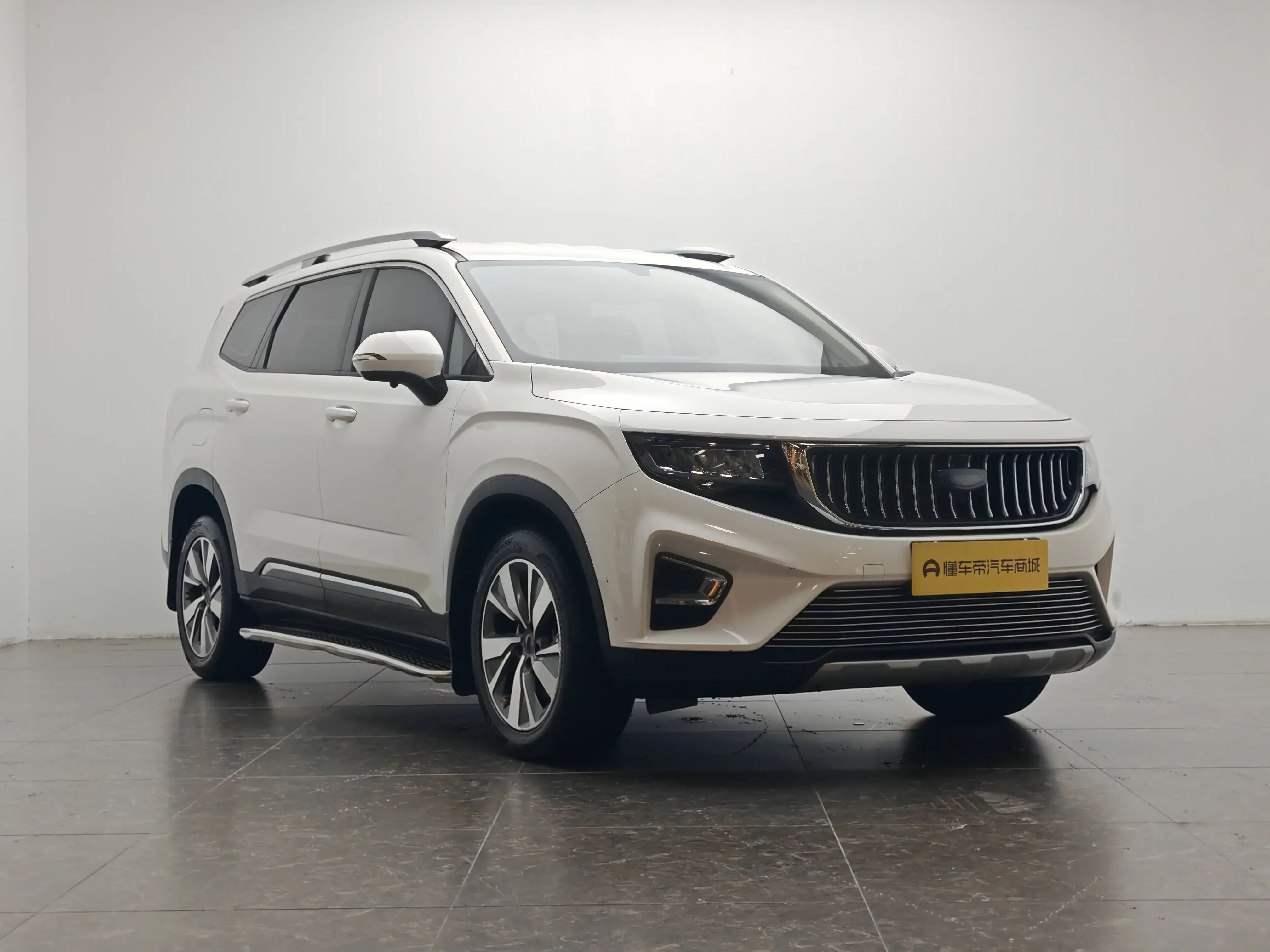 Geely Okavango