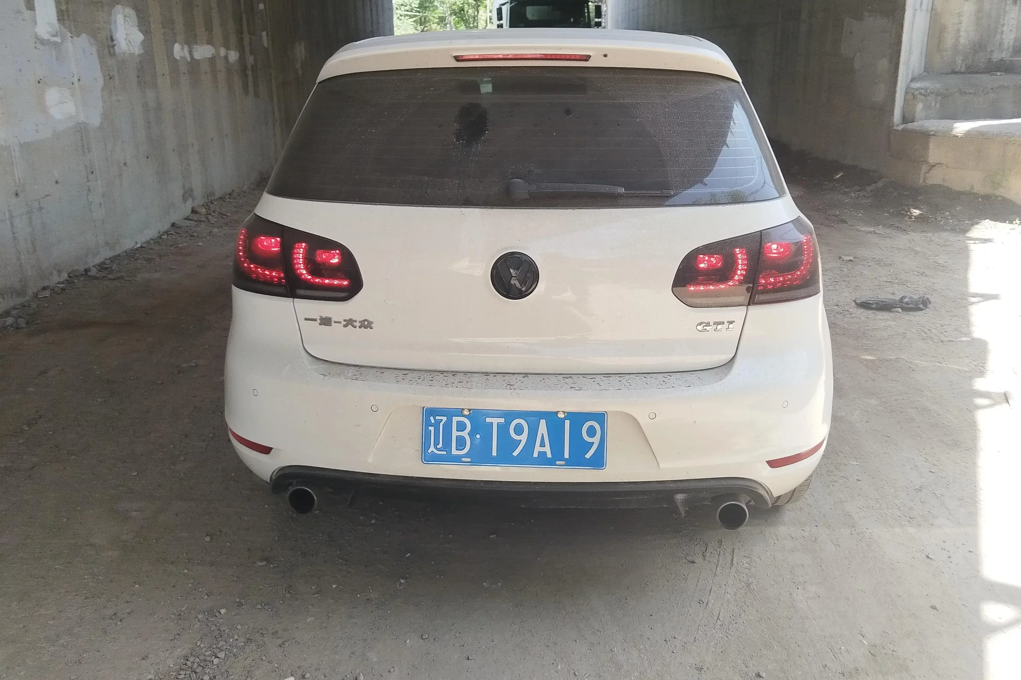 Volkswagen Golf GTI