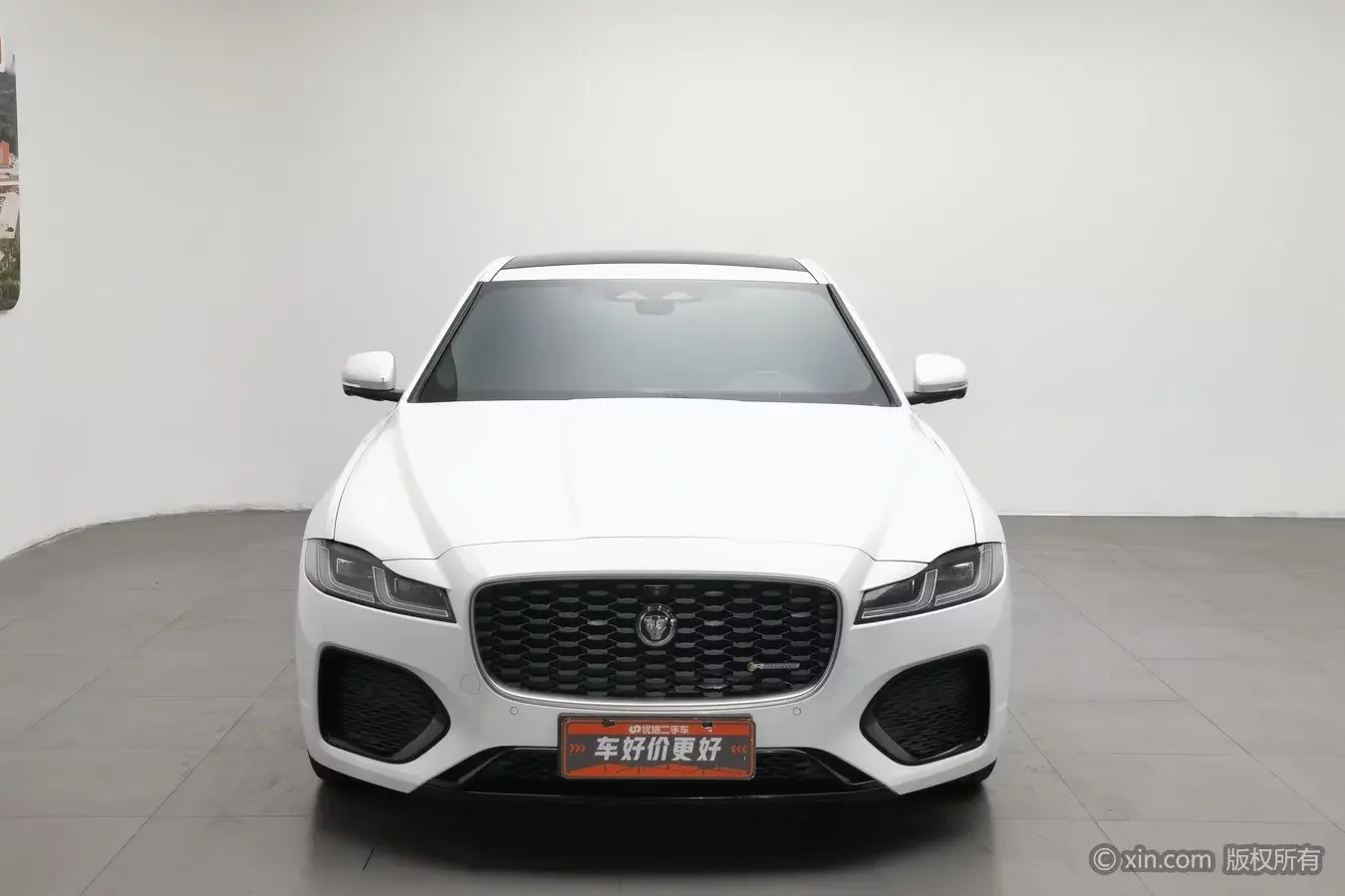 Jaguar XFL
