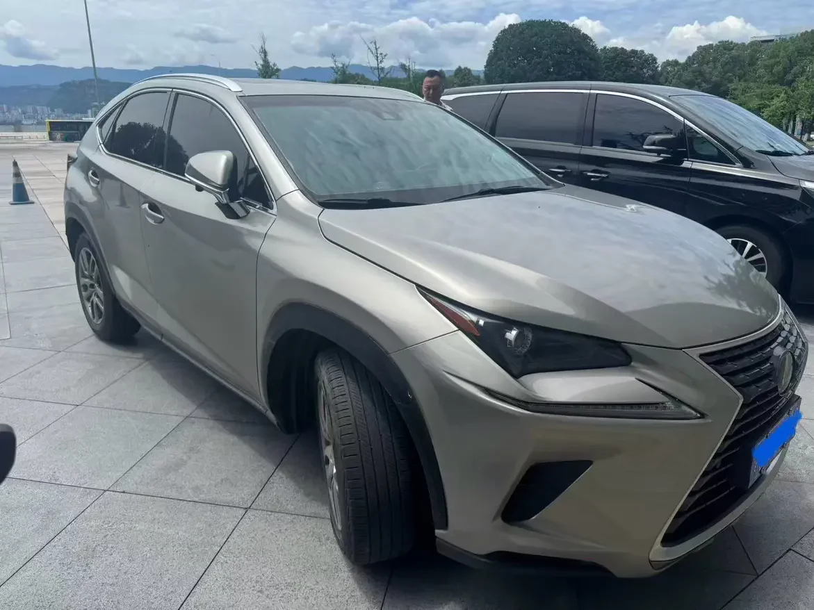 Lexus NX