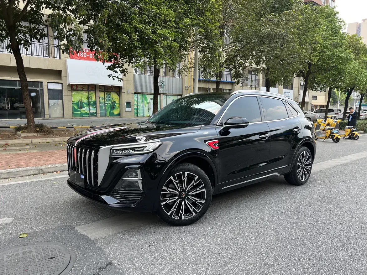 Hongqi HS5