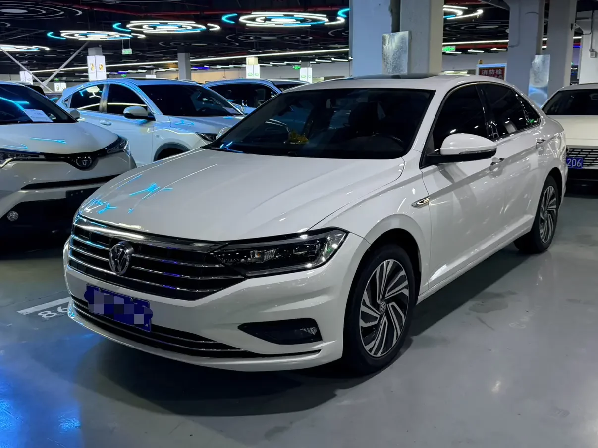 Volkswagen Sagitar