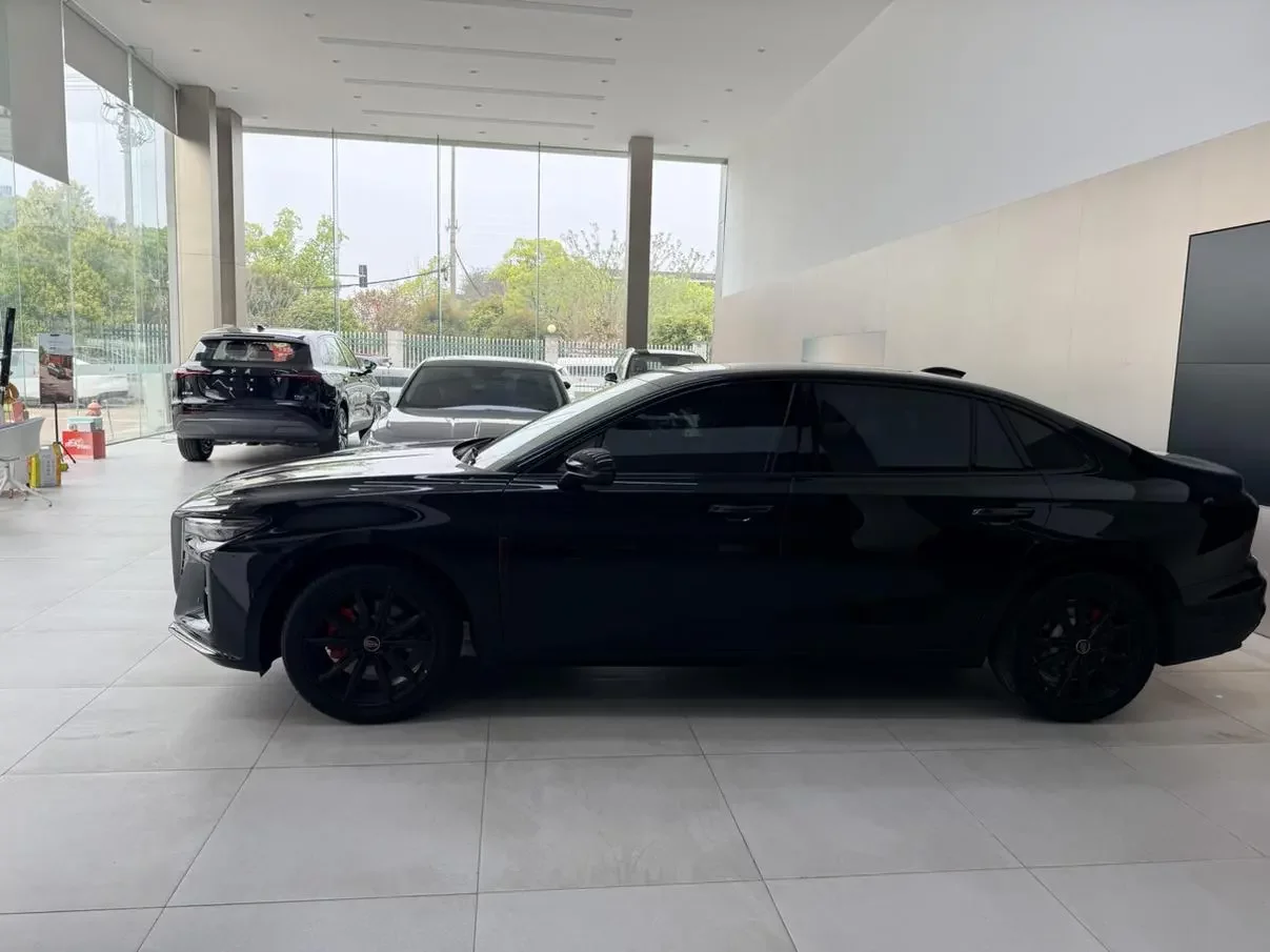 Hongqi H5