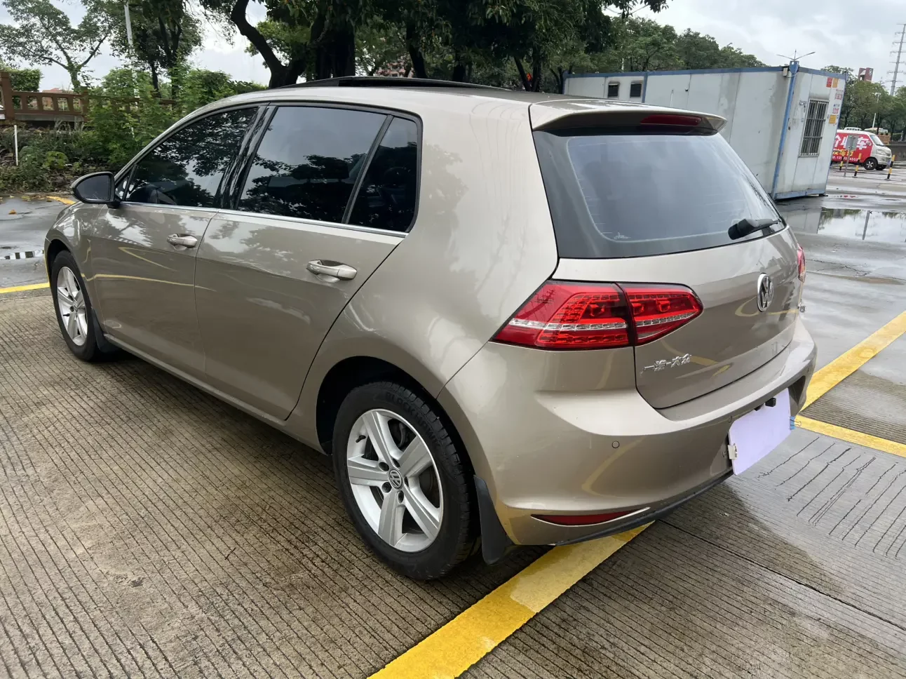 Volkswagen golf