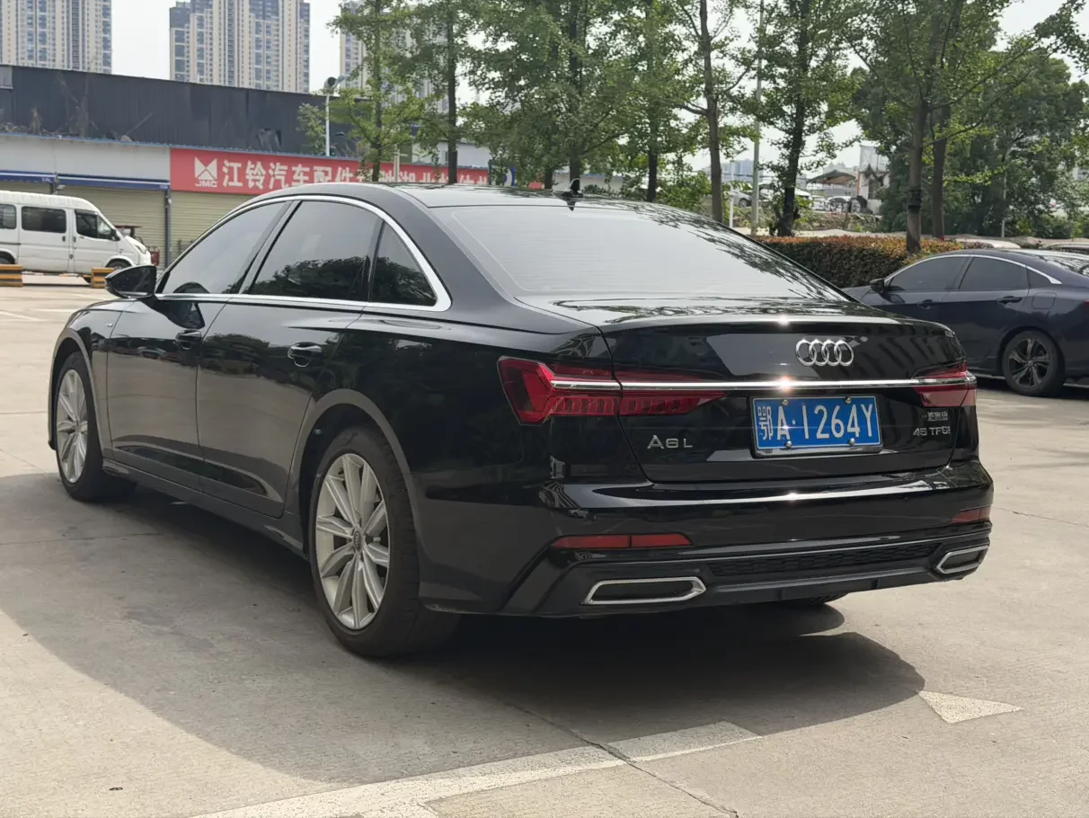 Audi A6L