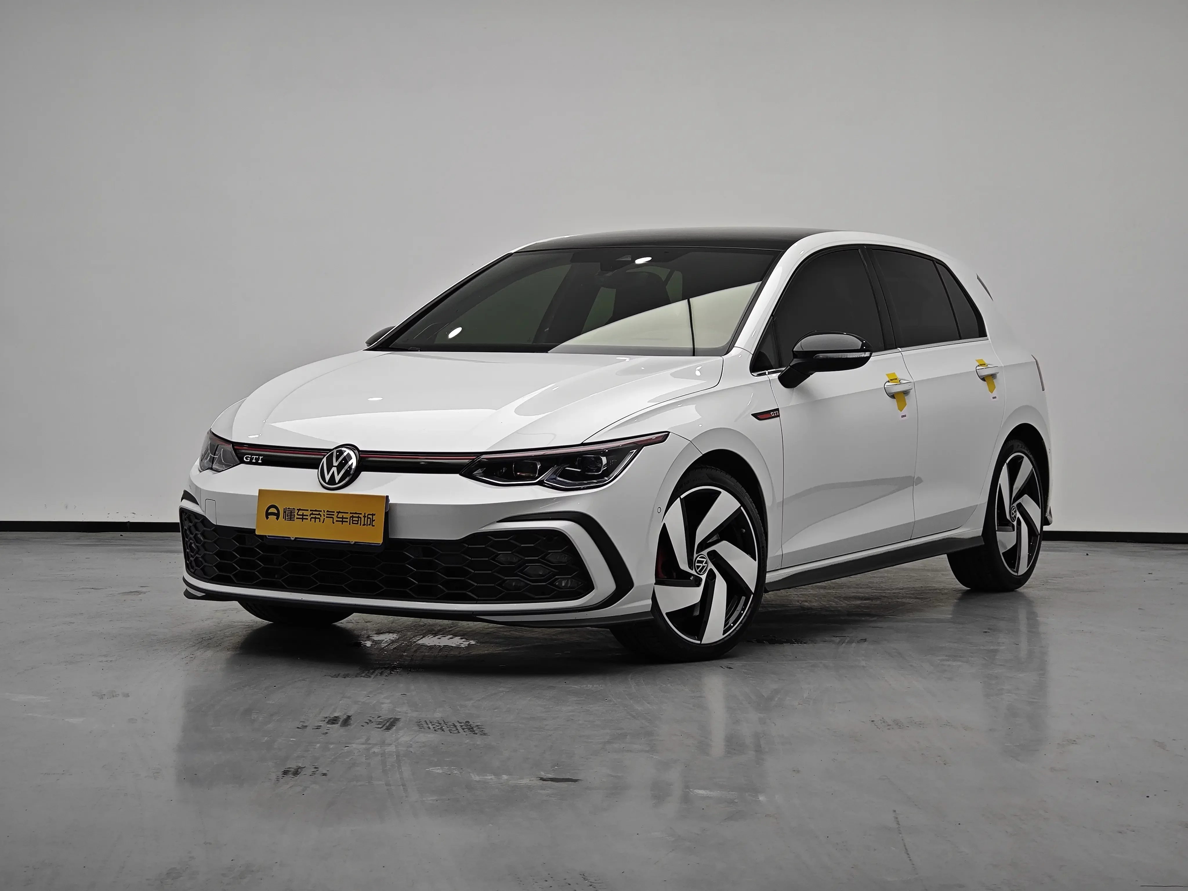Volkswagen Golf GTI