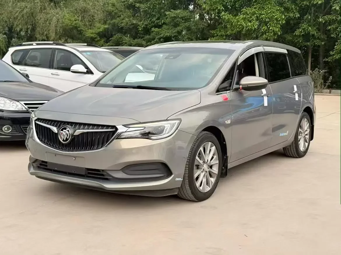 Buick GL6