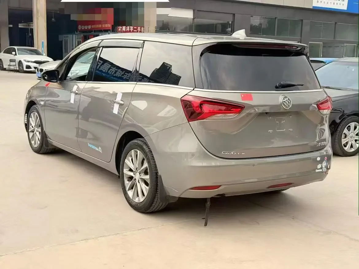 Buick GL6