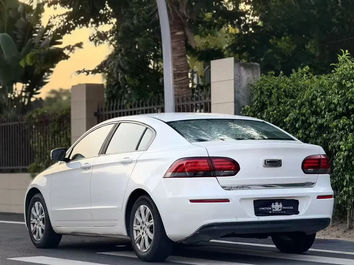 Qoros 3