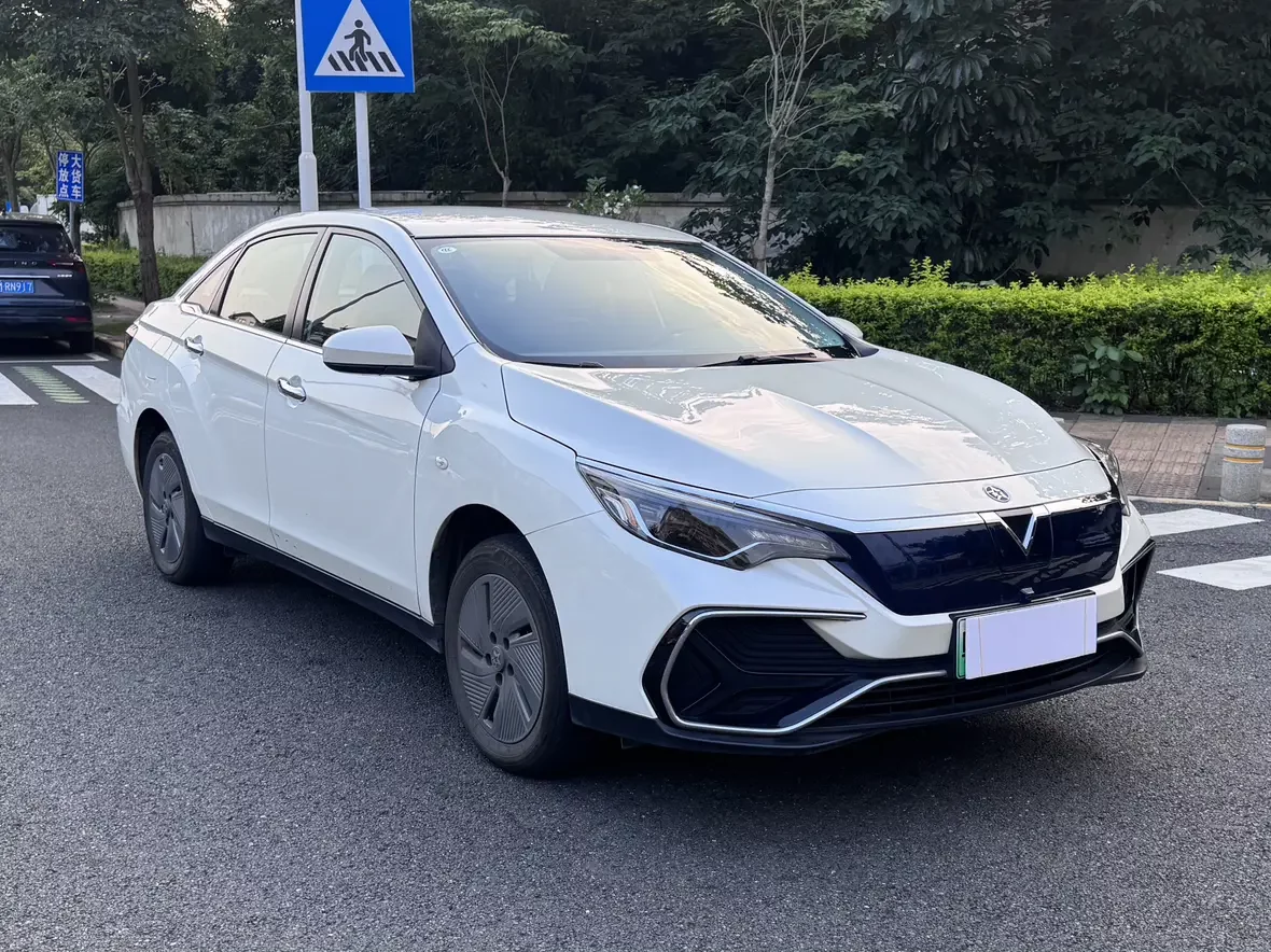 Kai Chen Venucia D60 EV