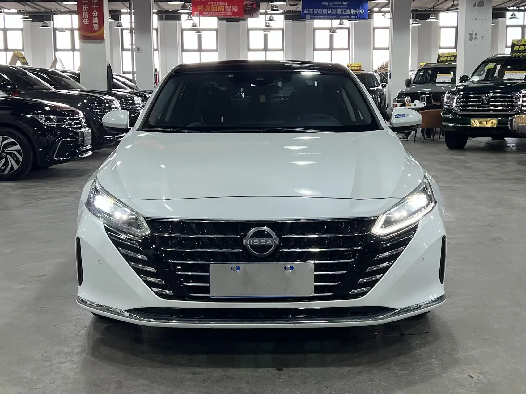 Nissan Altima