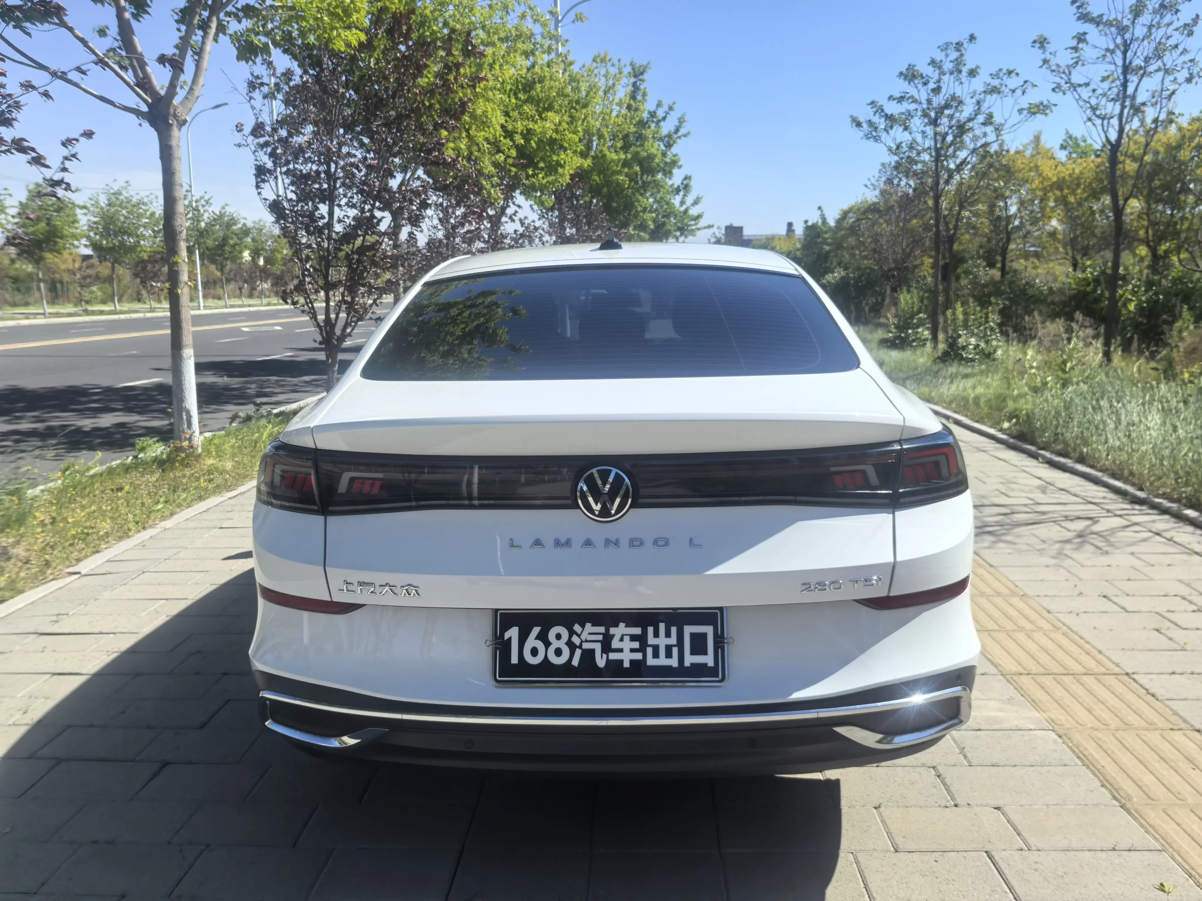 Volkswagen Lamando