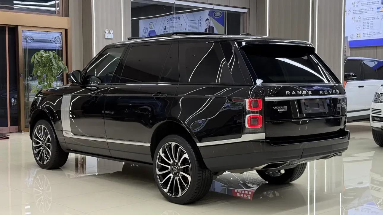 Land Rover range rover
