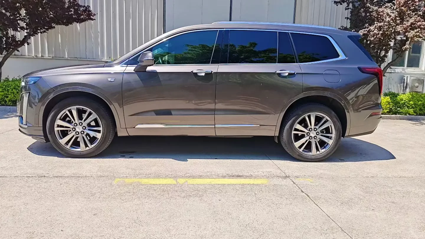 Cadillac XT6