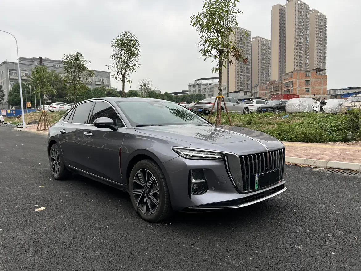 Hongqi H5 PHEV