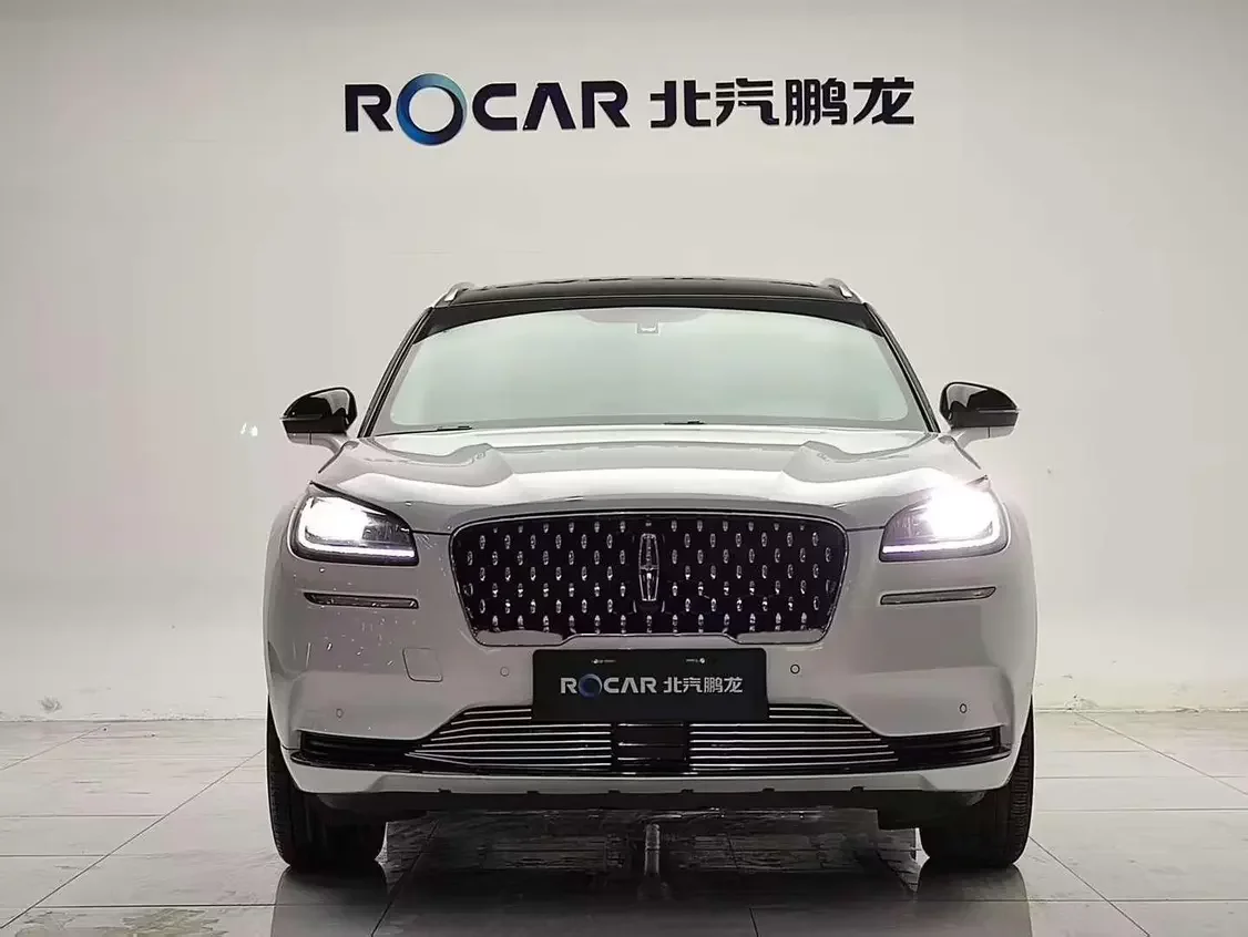 Lincoln Adventurer PHEV