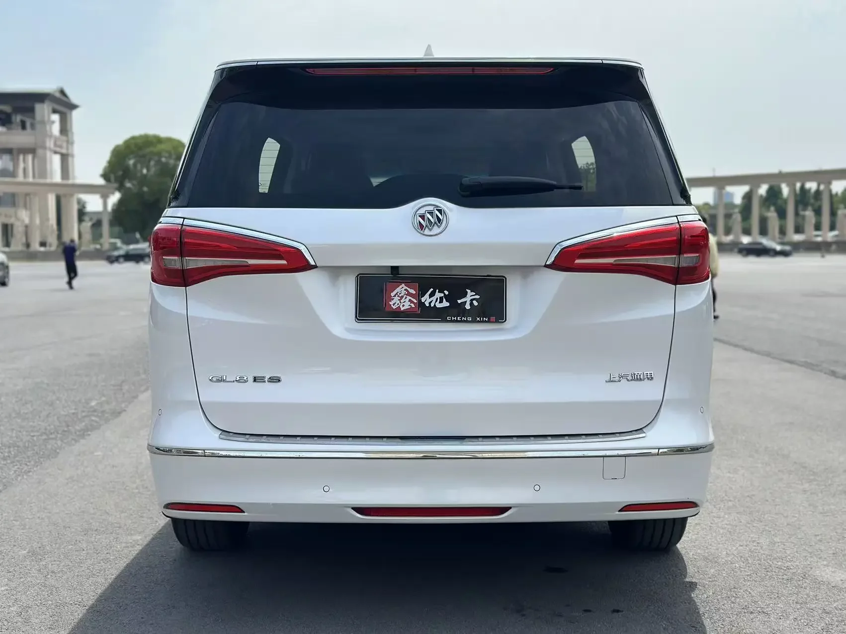 Buick GL8