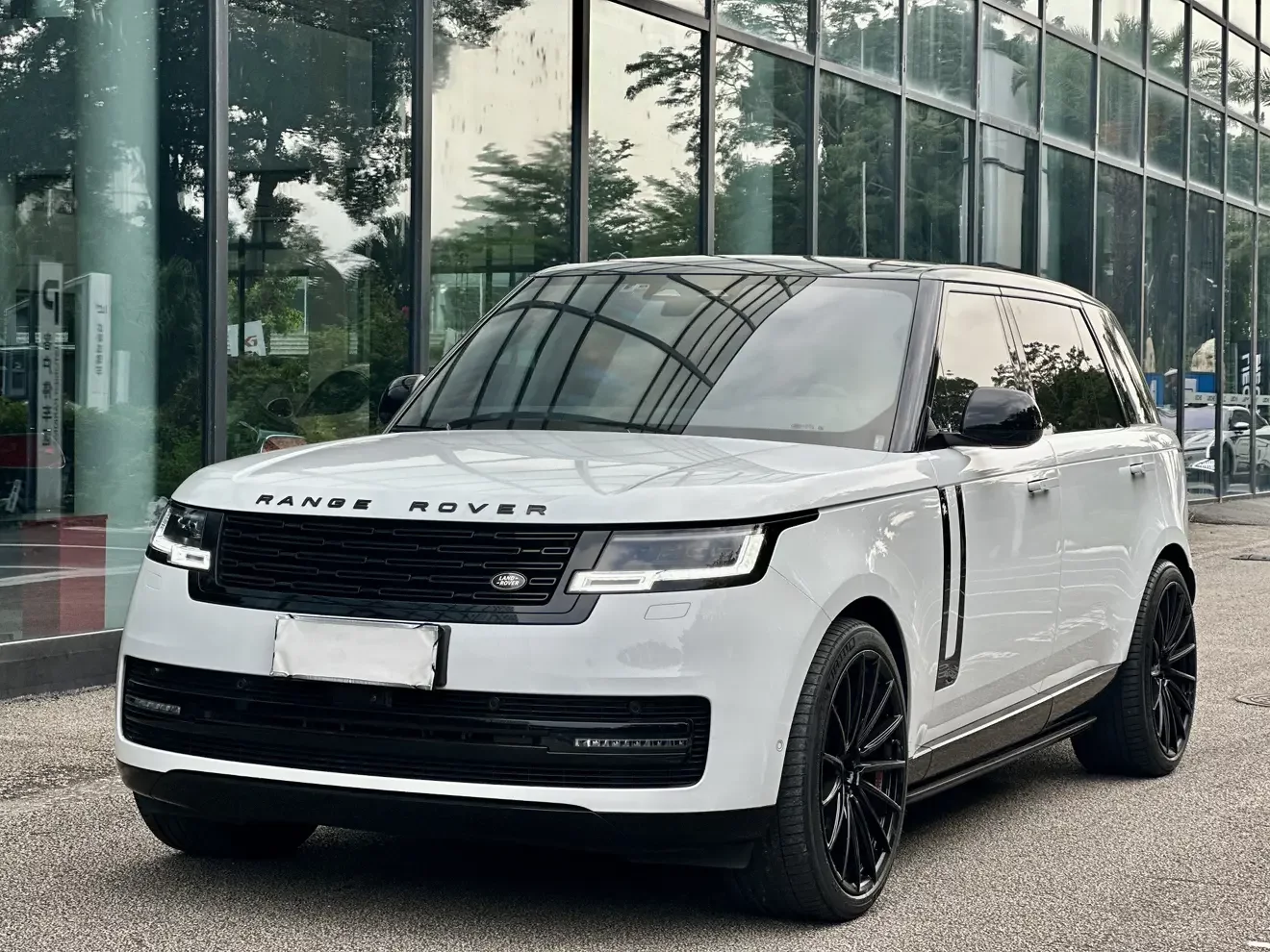 Land Rover range rover