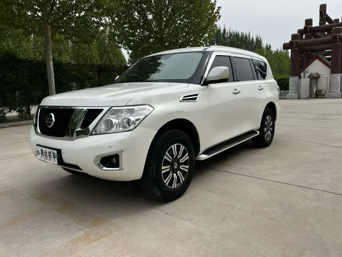 Nissan Patrol Y61