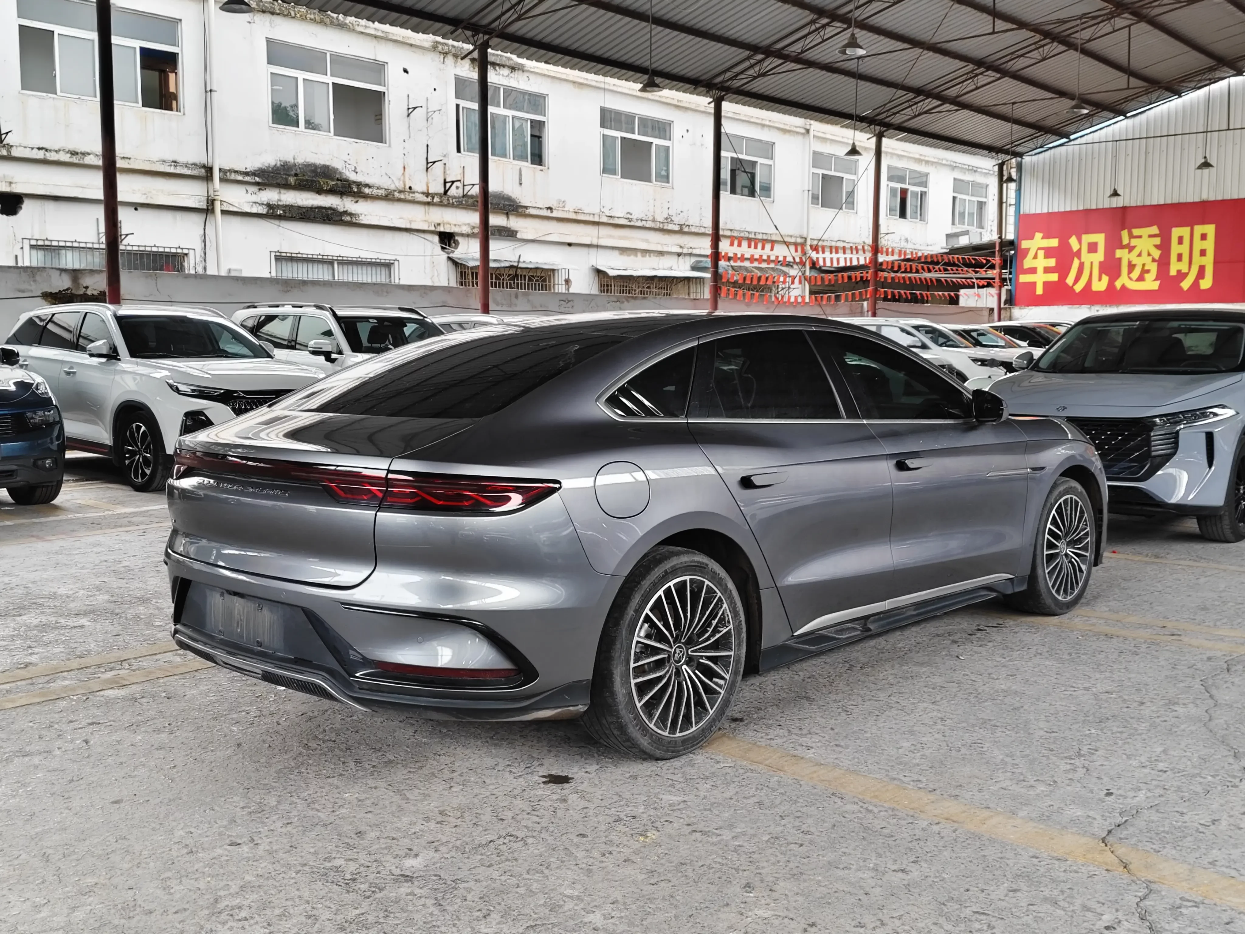 BYD Han EV