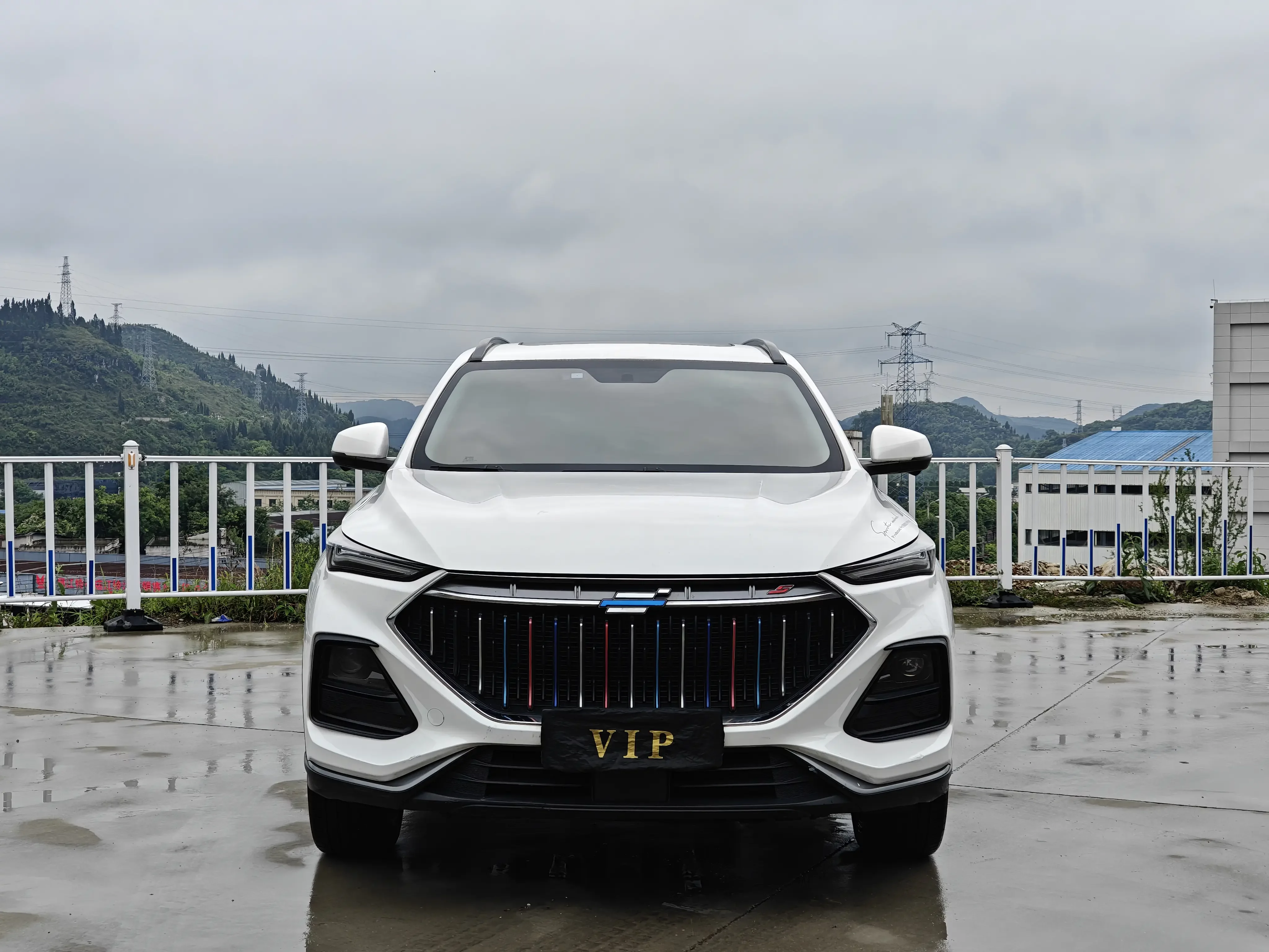 Oshan Changan Auchan X5
