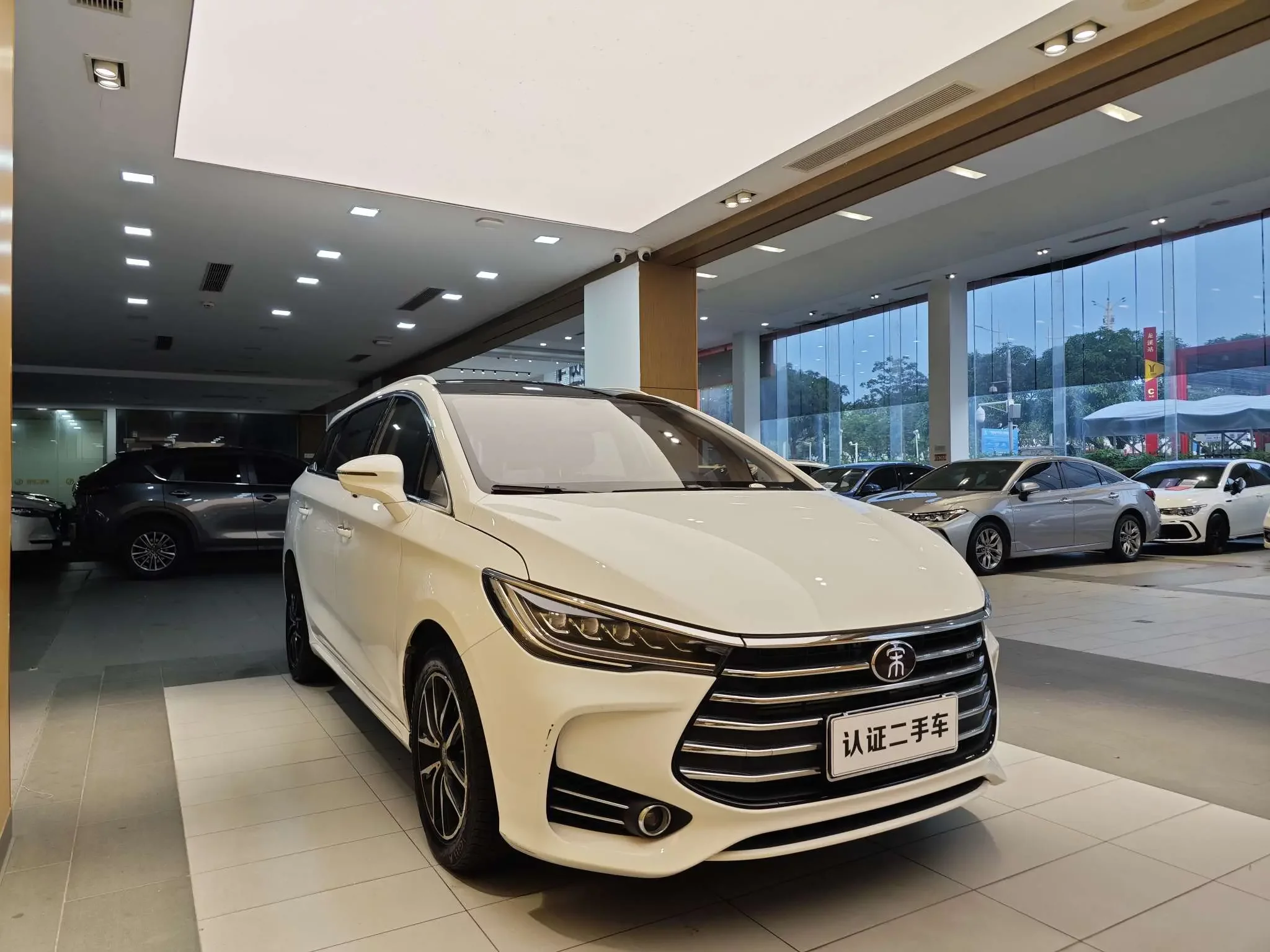 BYD Song MAX