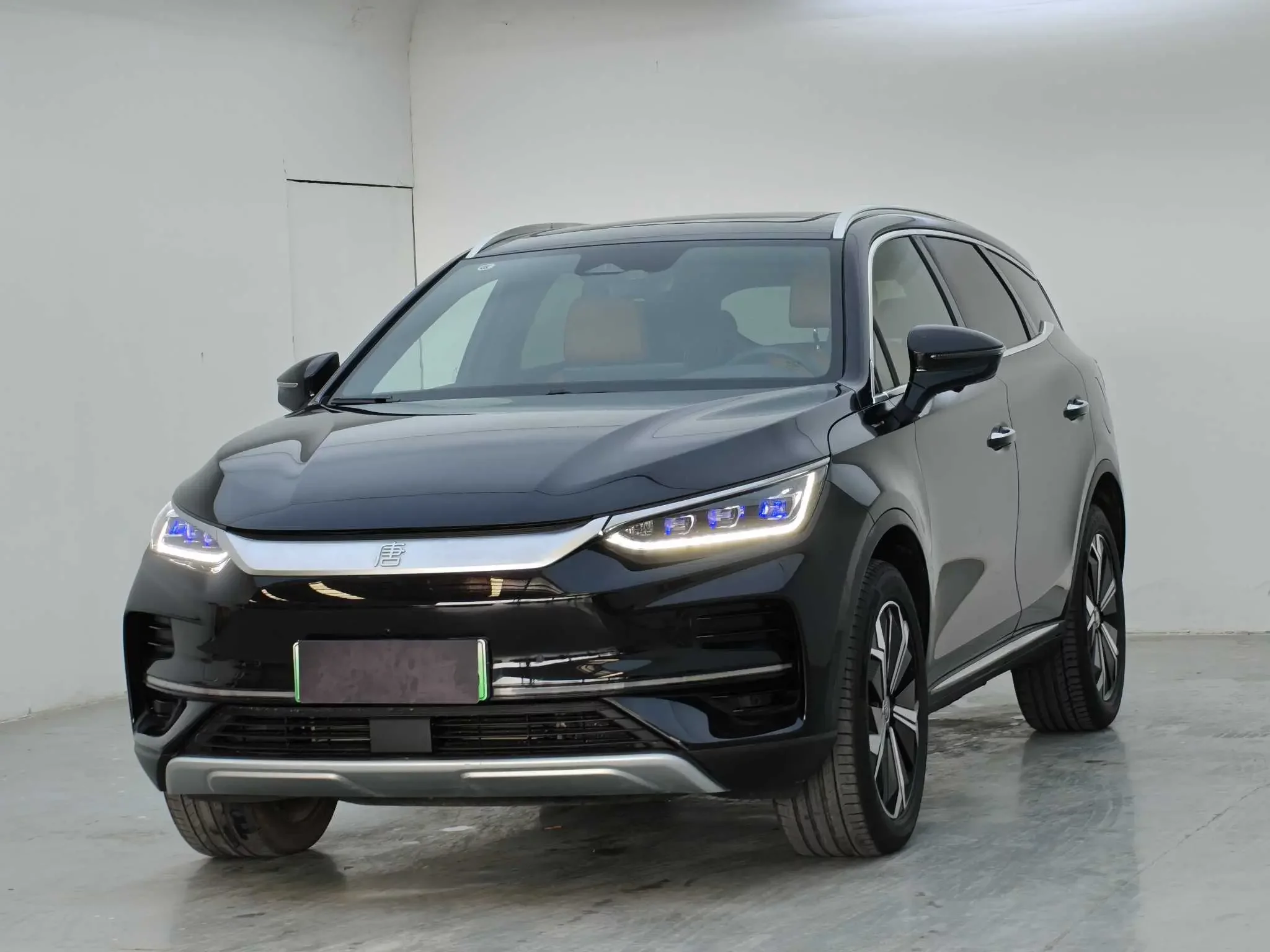 BYD Tang EV