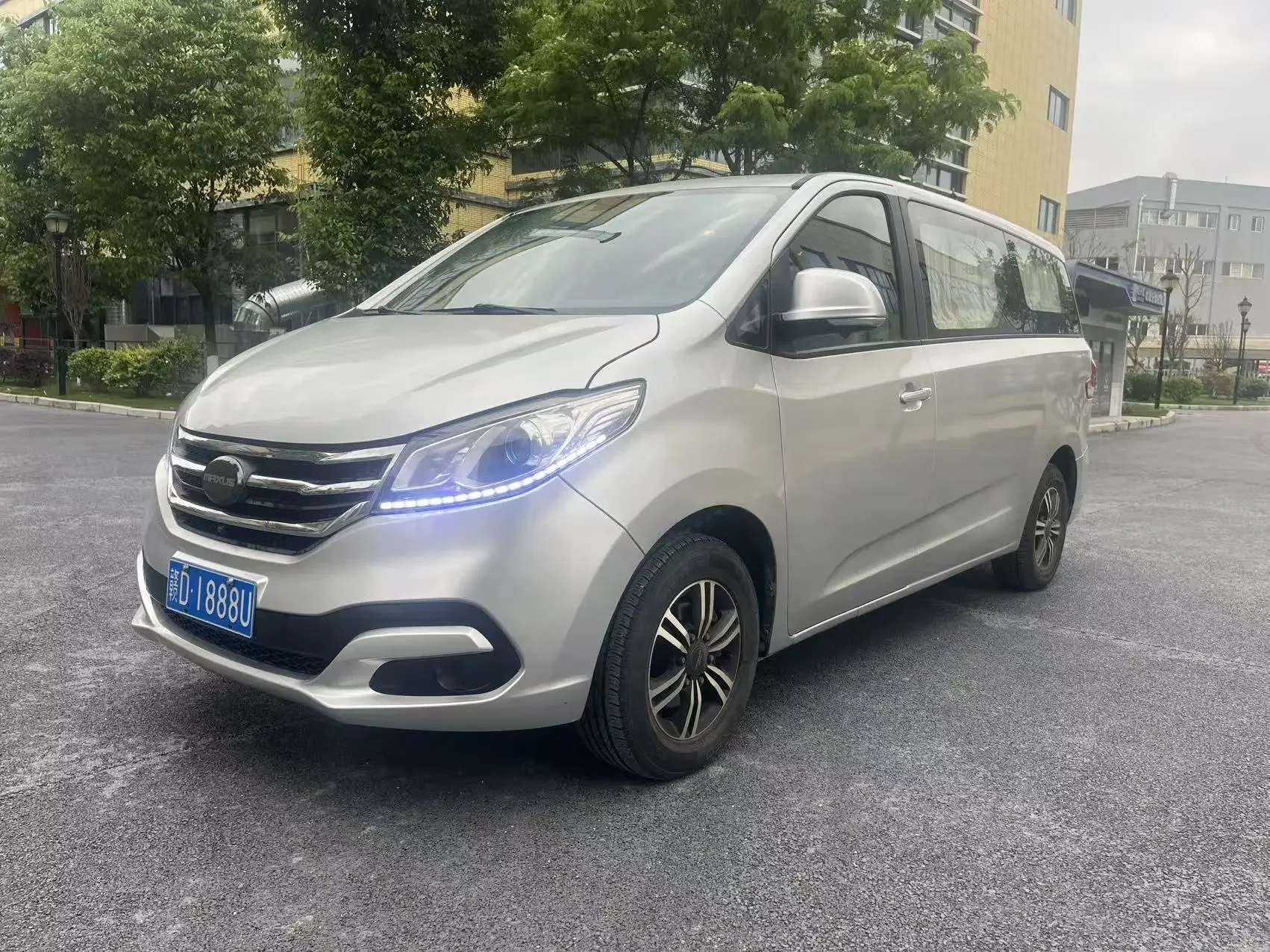 Datong Maxus G10