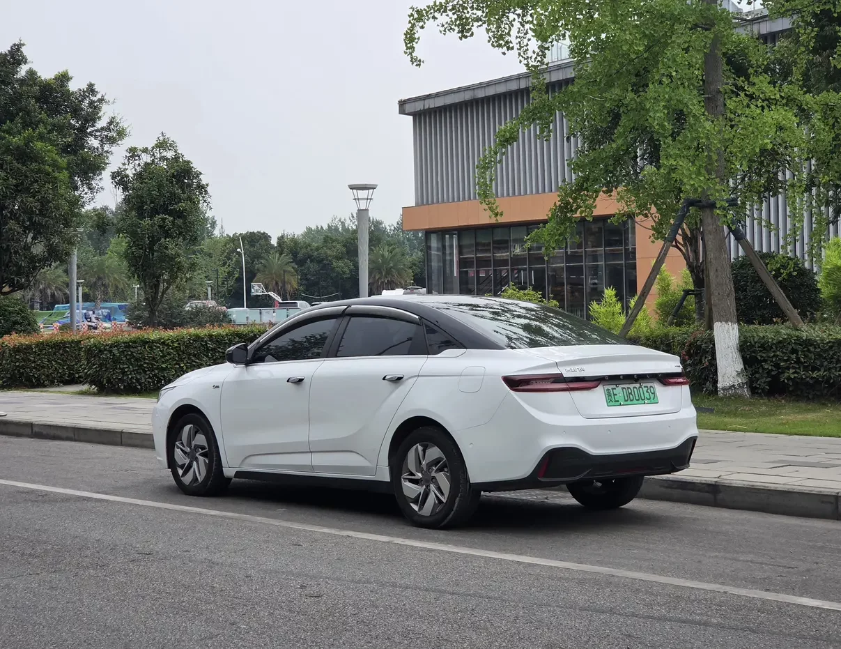 Geely Geometry A
