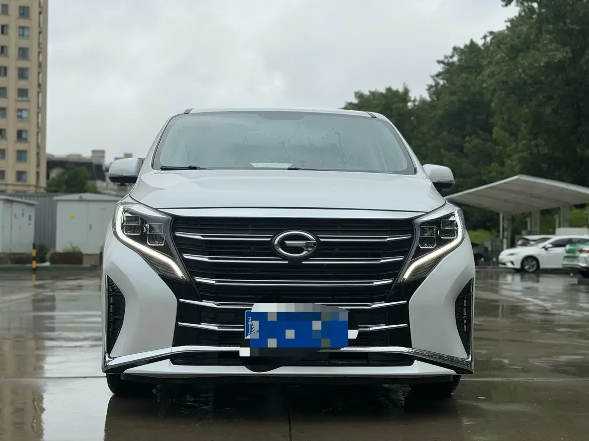 GAC Trumpchi M8