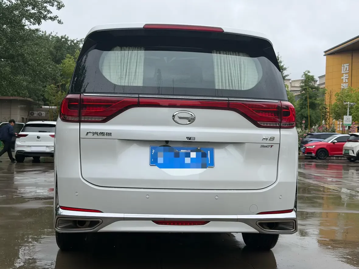 GAC Trumpchi M8