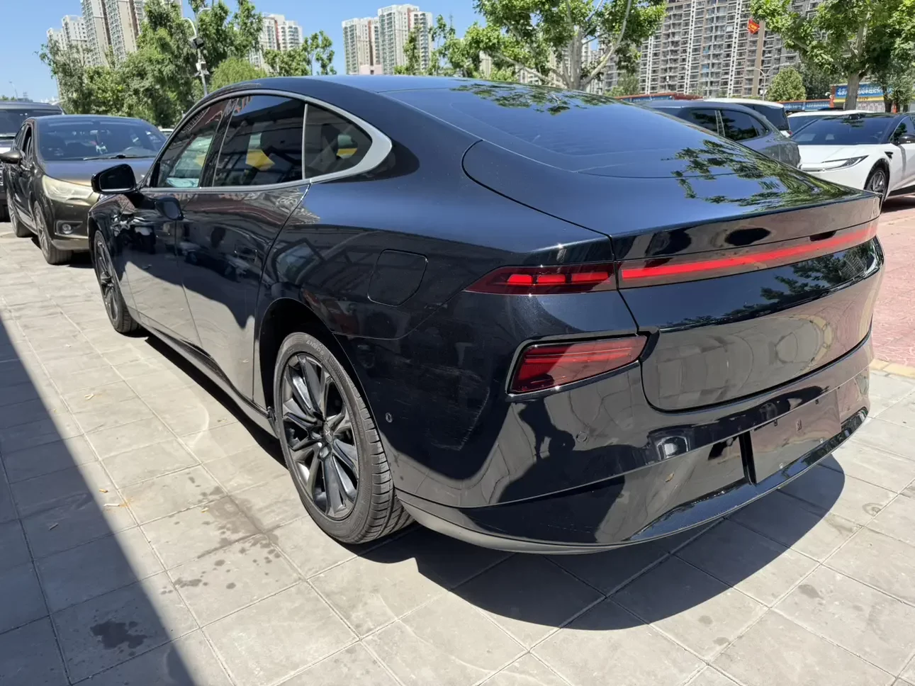Xpeng P7