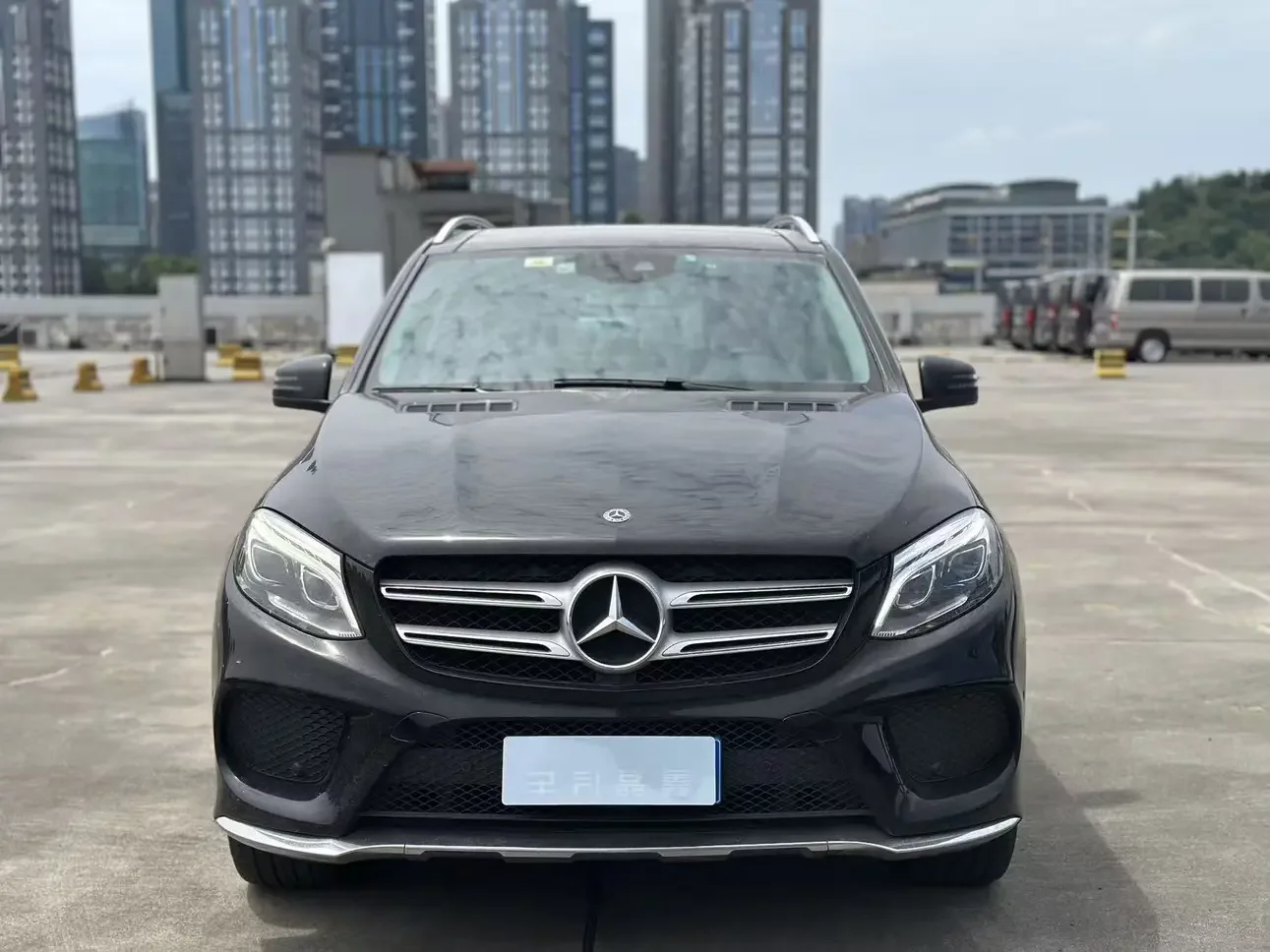 Mercedes-Benz GLE (Imported)